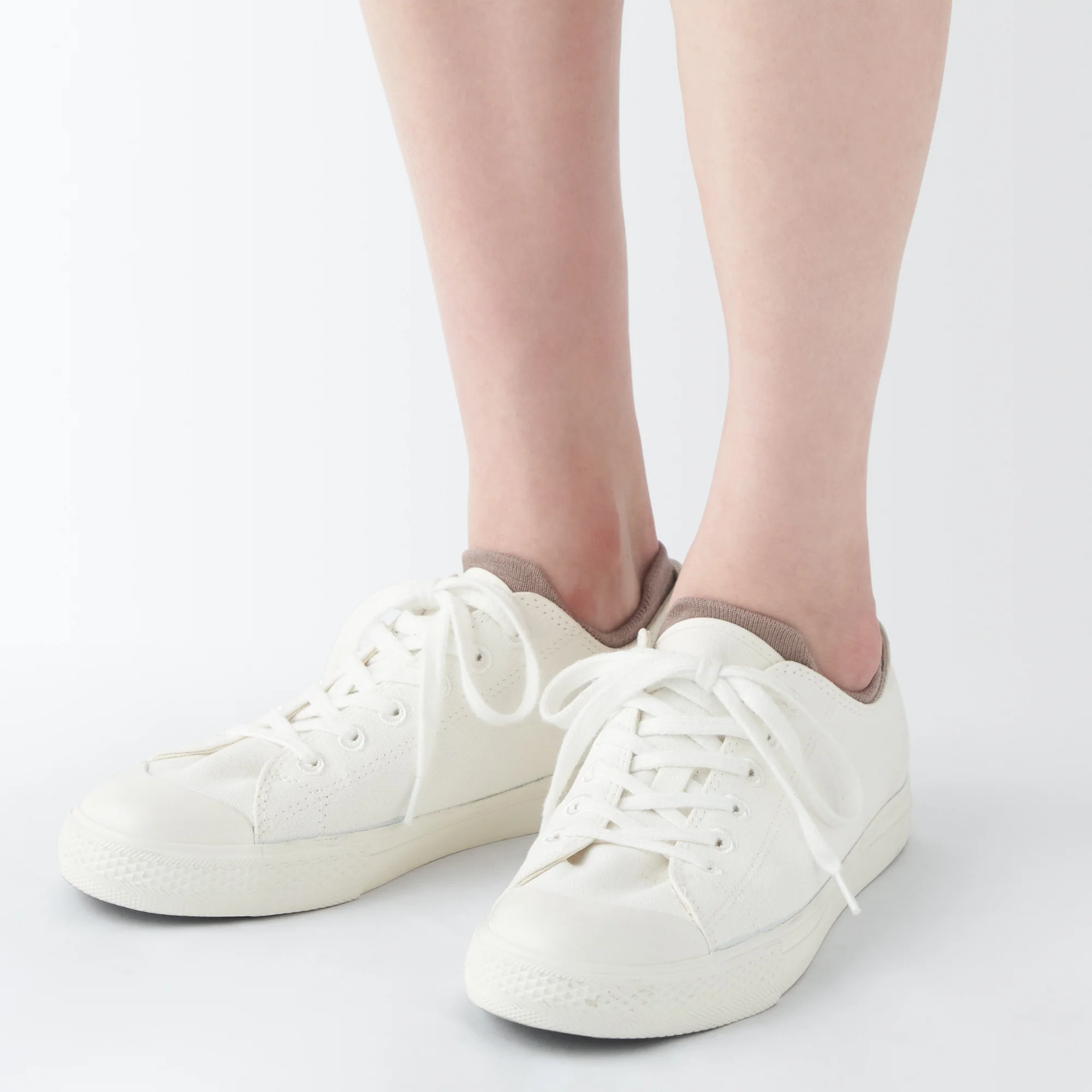 Right Angle Sneaker Socks with Tabs - Image 31
