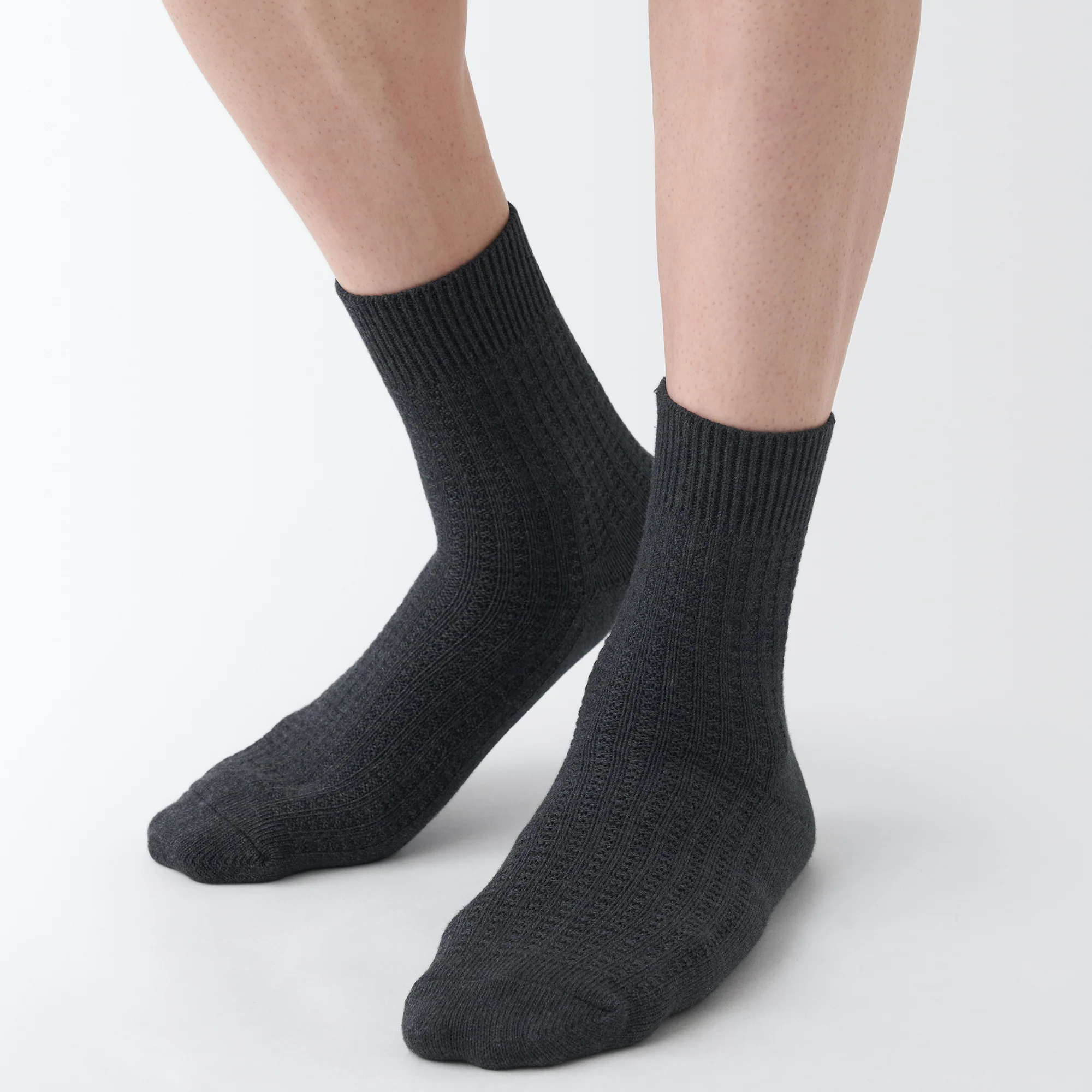 Right Angle Waffle Short Socks - Image 5
