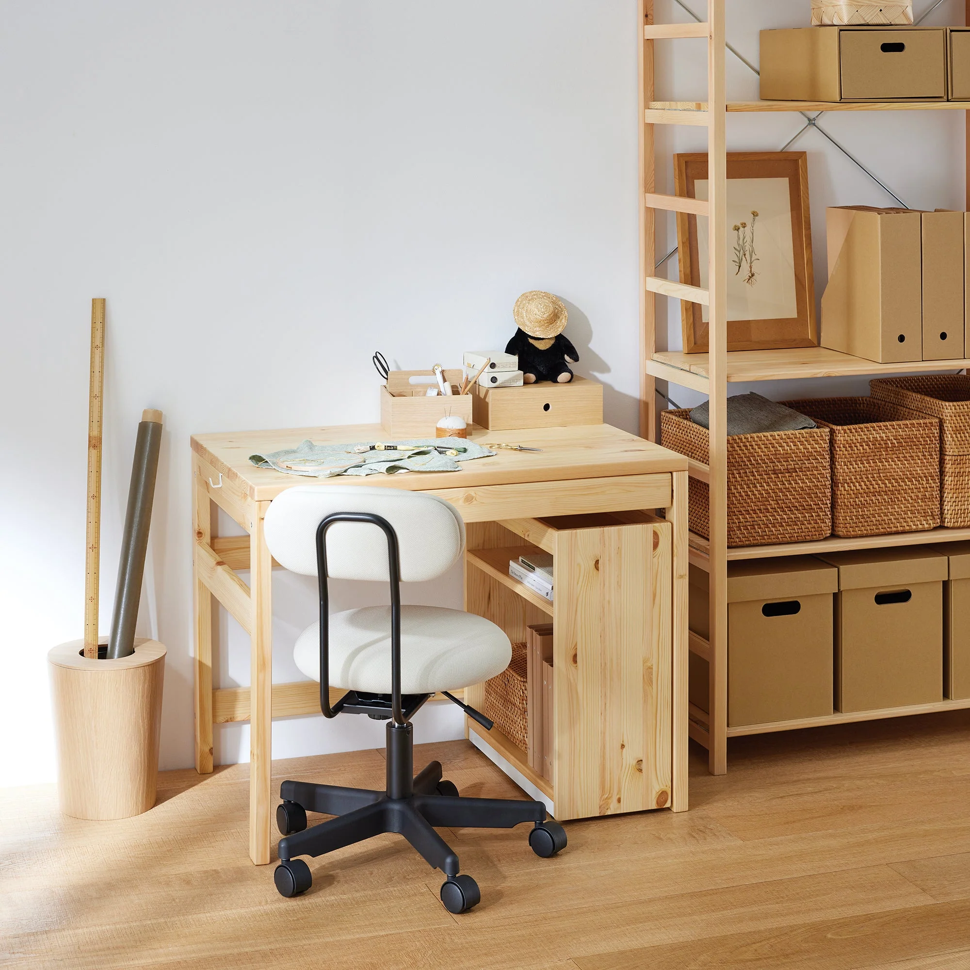 Round Office Chair - Image 2