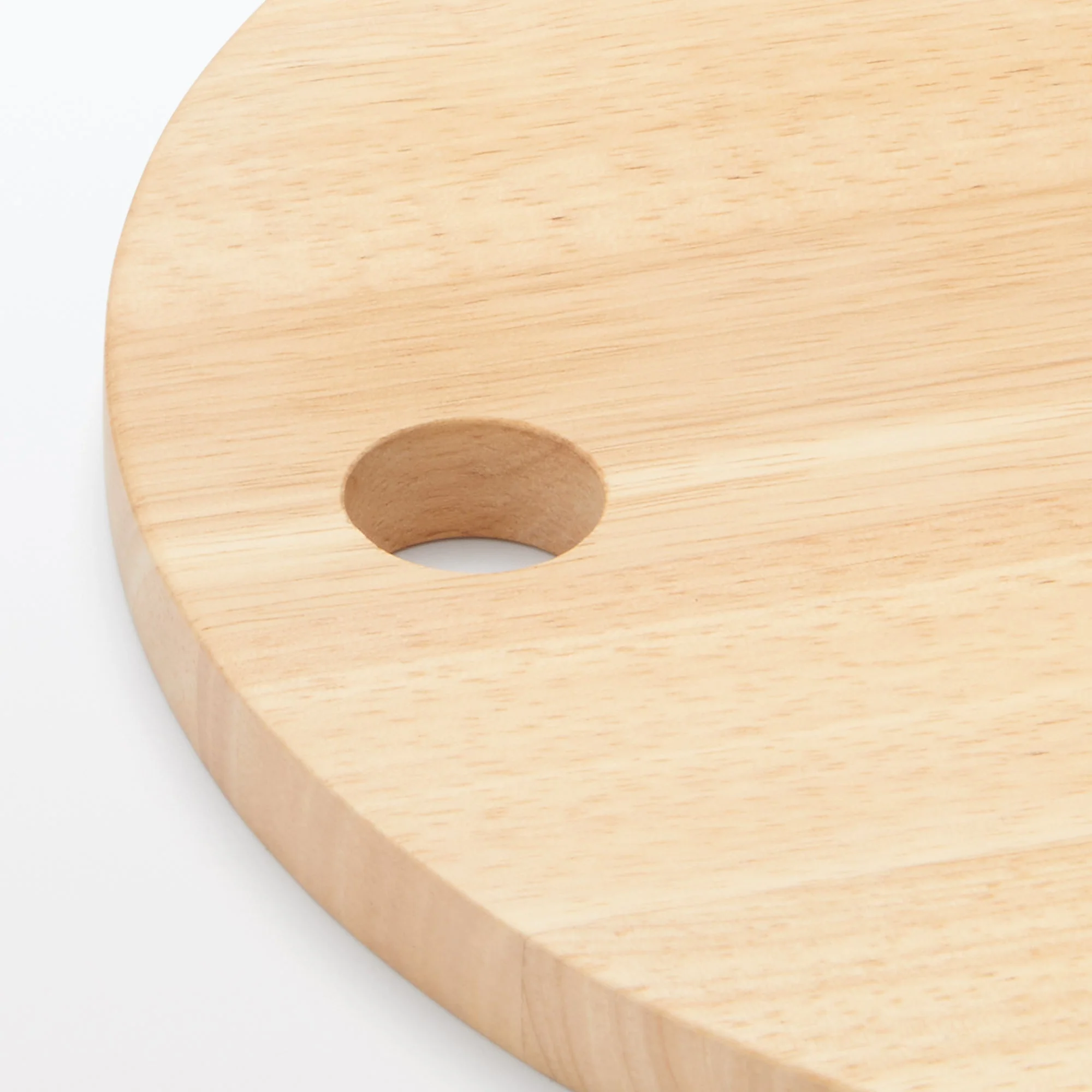 Rubberwood Round Cutting Board - Large - Image 3