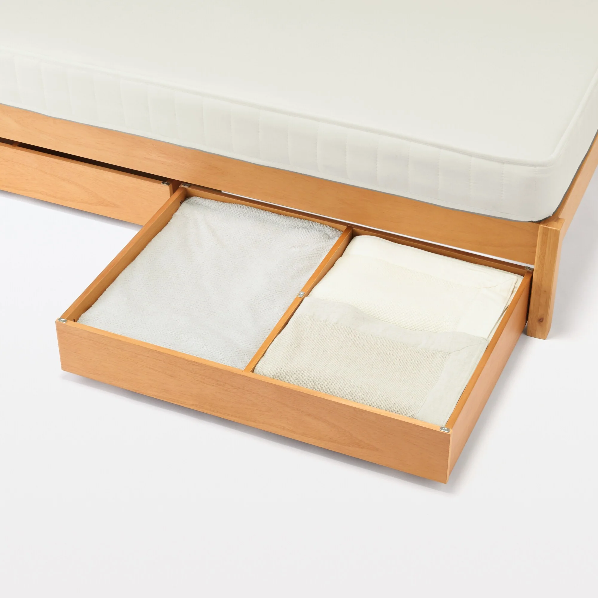 [HD] Rubberwood Wooden Bed - Double - Image 10