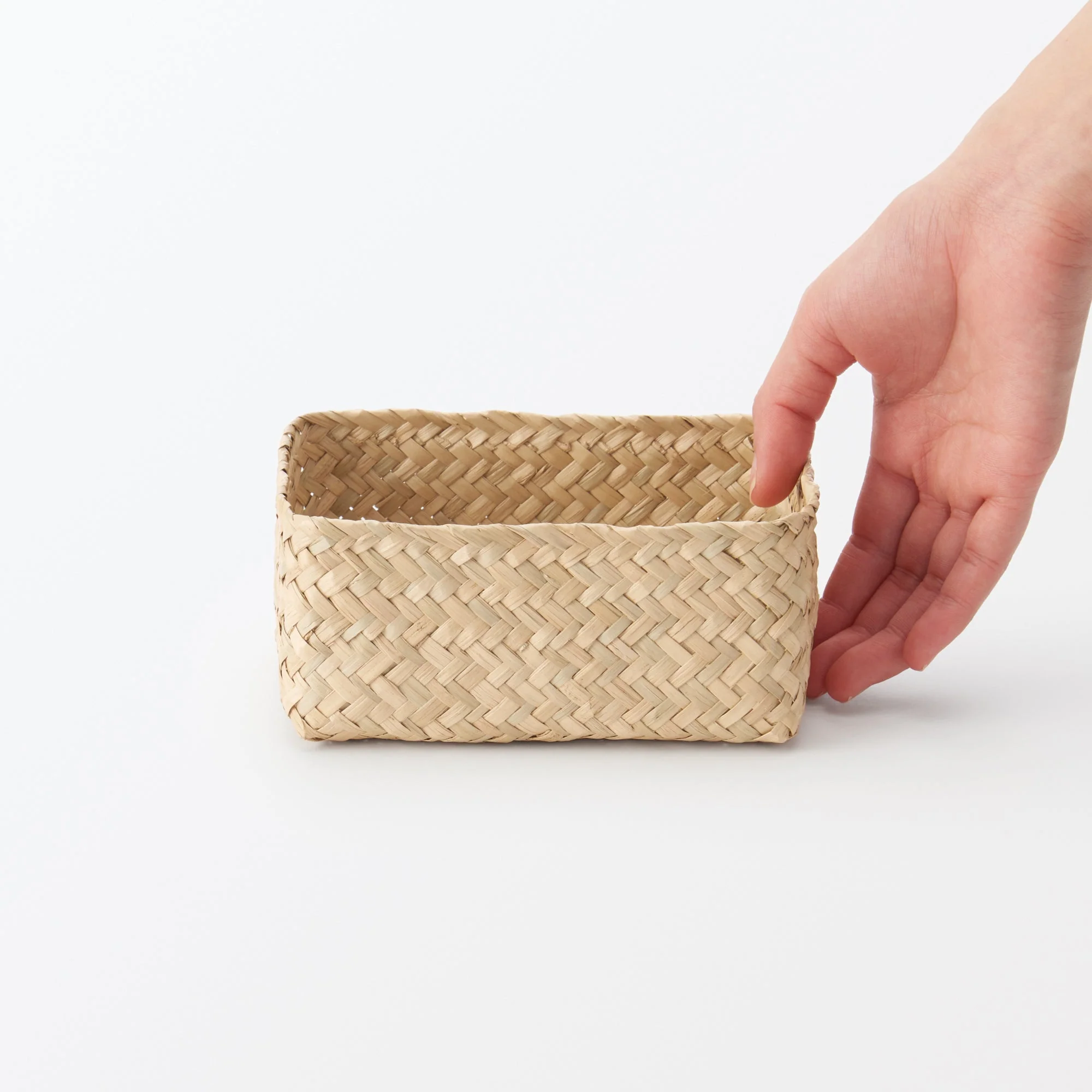 Seagrass Organizer Herringbone Rectangular Basket - Small (W4.9 x D5.9 x H2.8") - Image 6