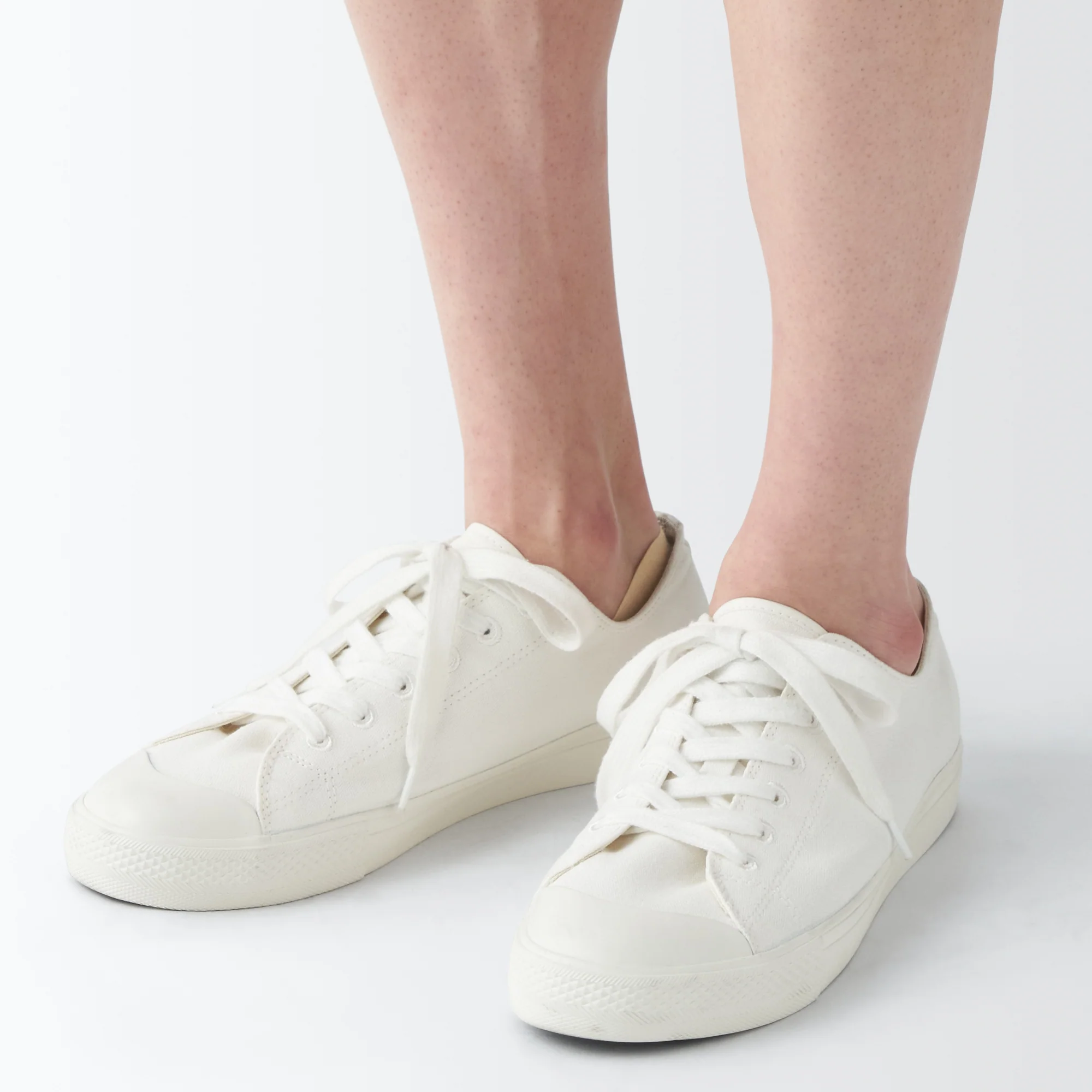 Seamless Toe High Cut No-Show Socks with Heel Grip - Image 8