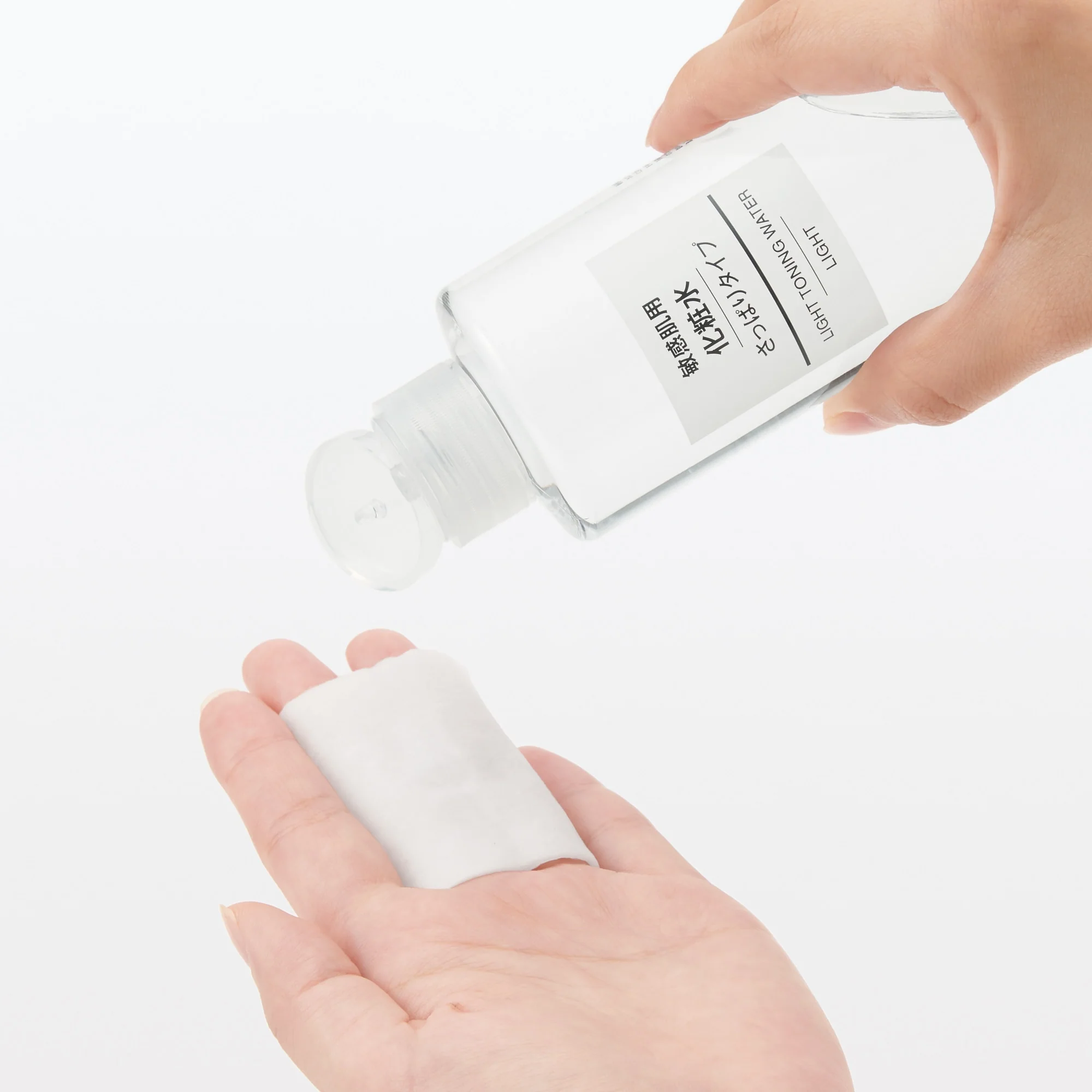 Sensitive Skin Toning Water - Light Moisture - 6.8 fl oz - Image 5