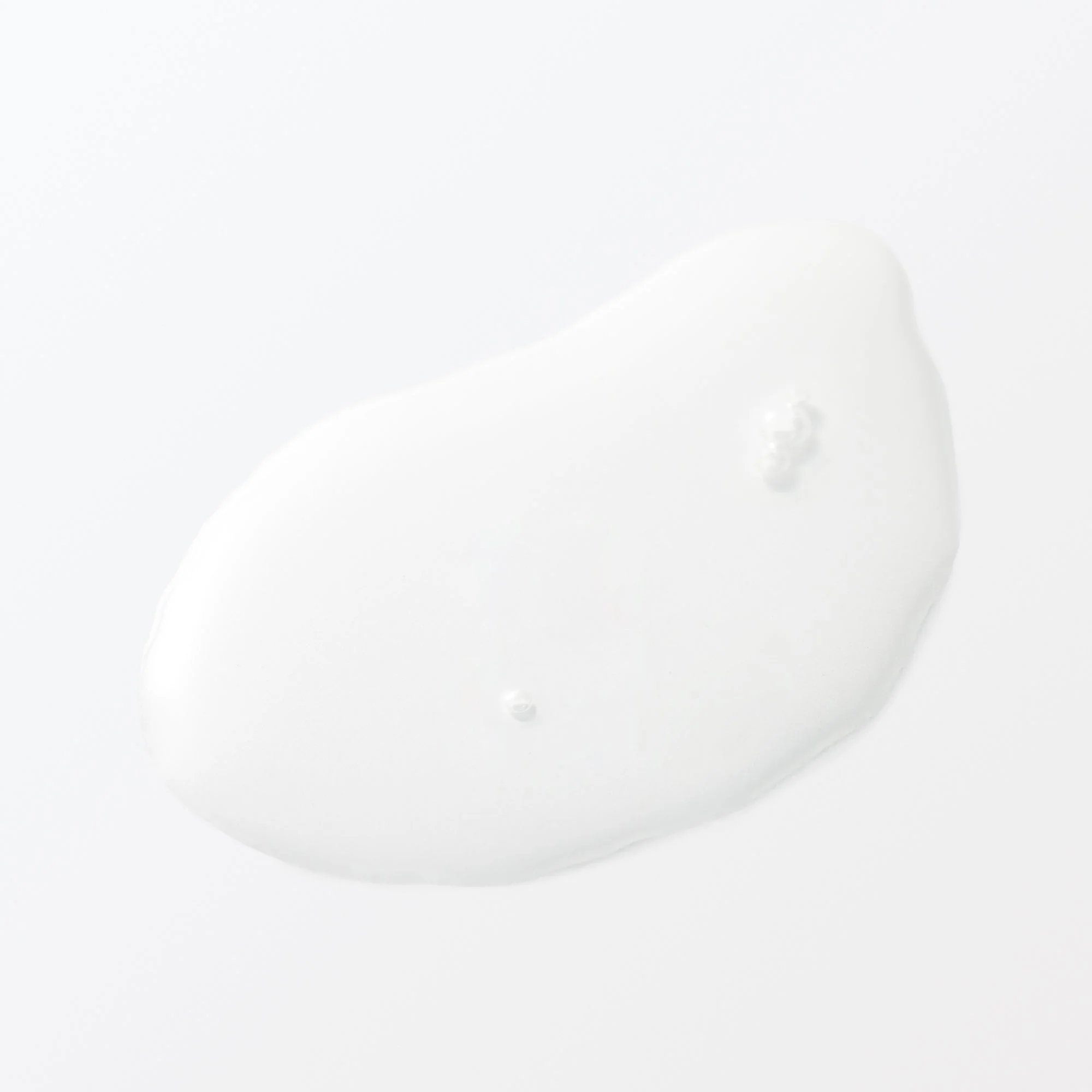 Sensitive Toning Water - Moisture 9.1 fl oz Refill - Image 3