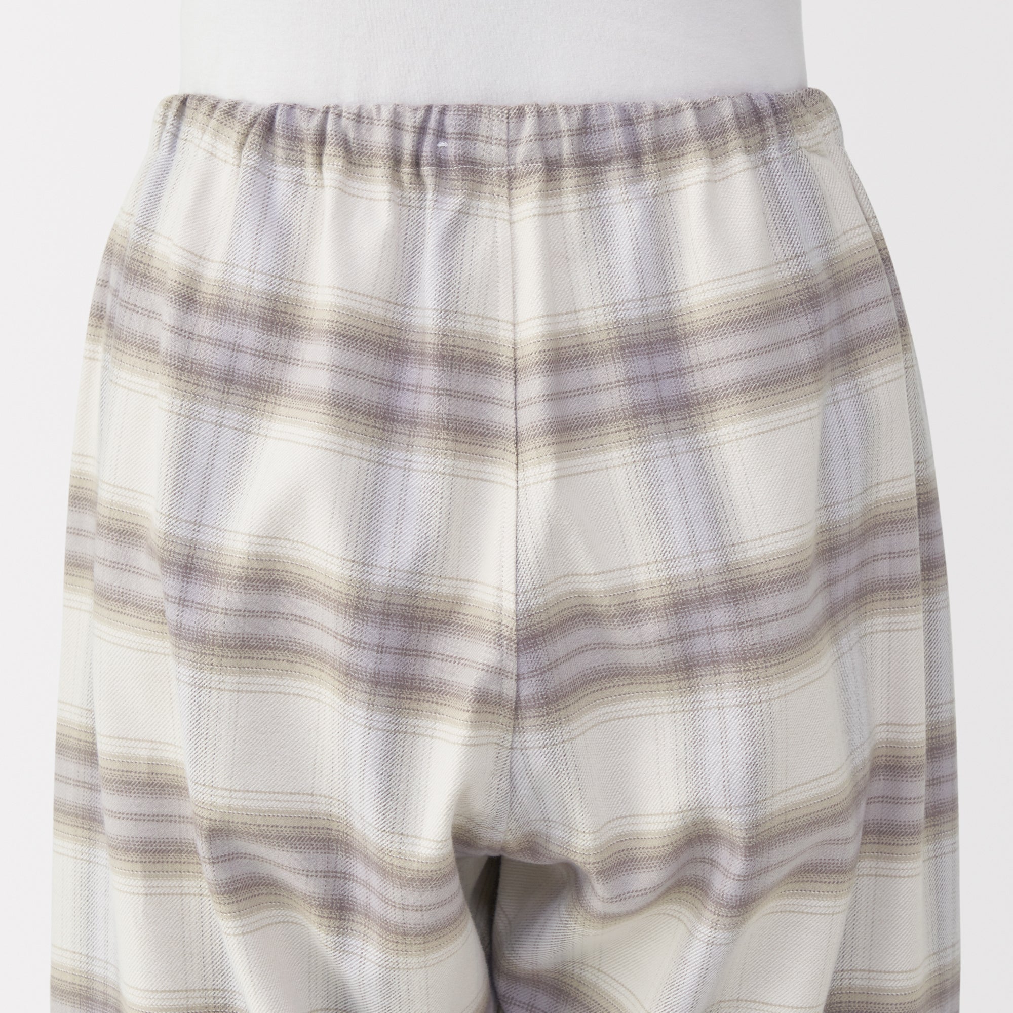 Side Seamless Flannel Pajamas - Image 23