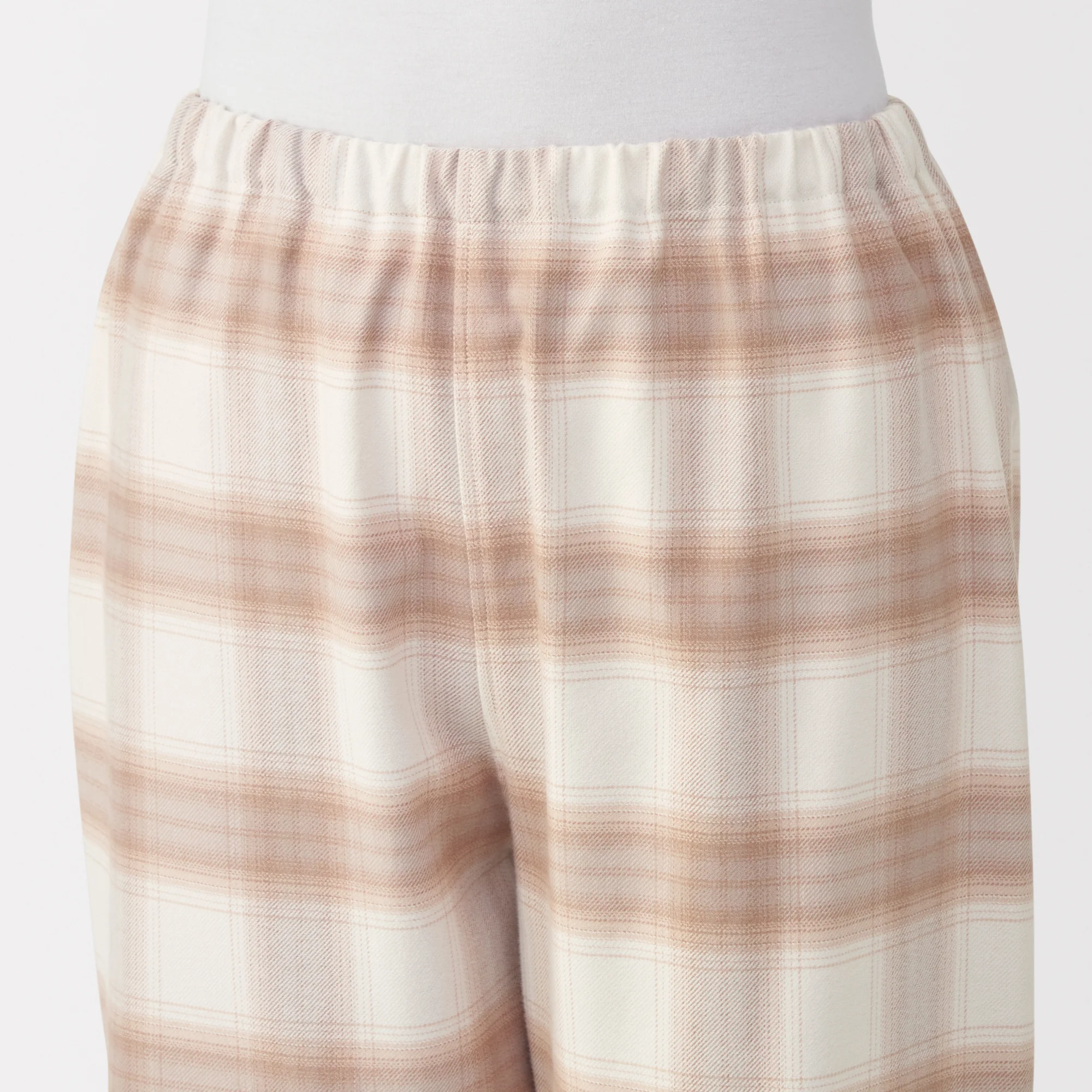 Side Seamless Flannel Pajamas - Image 9