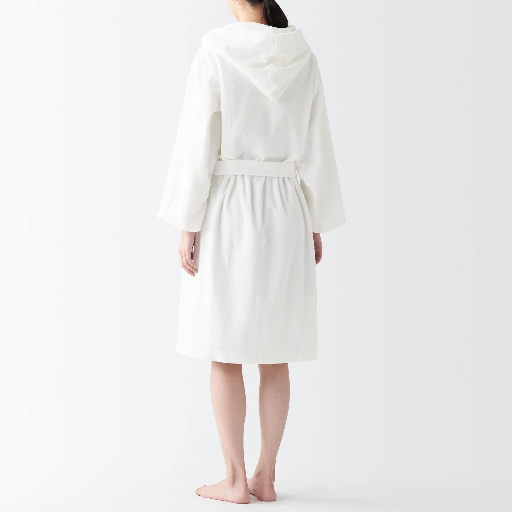 Side Seamless Pile Bathrobe - Image 4