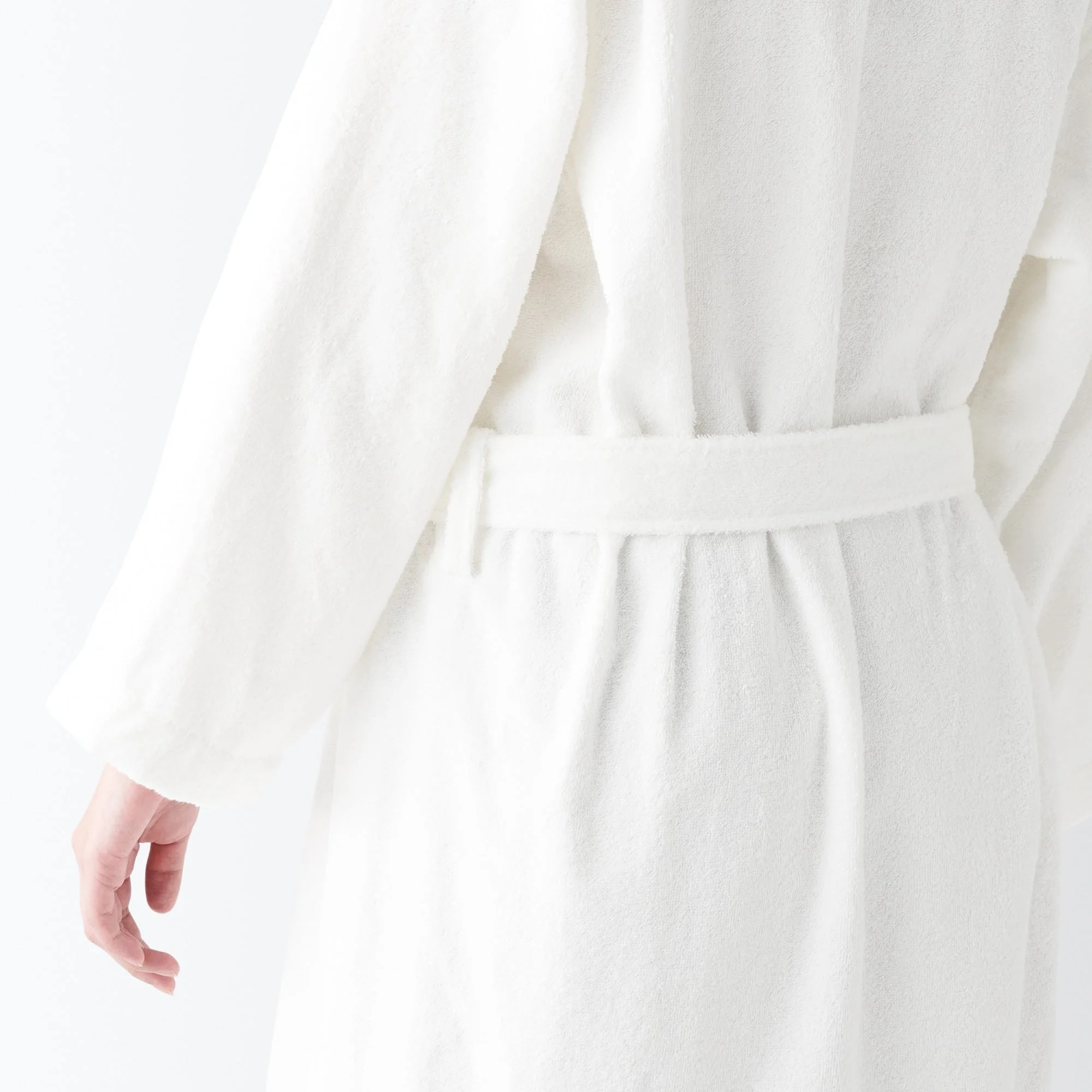 Side Seamless Pile Bathrobe - Image 10