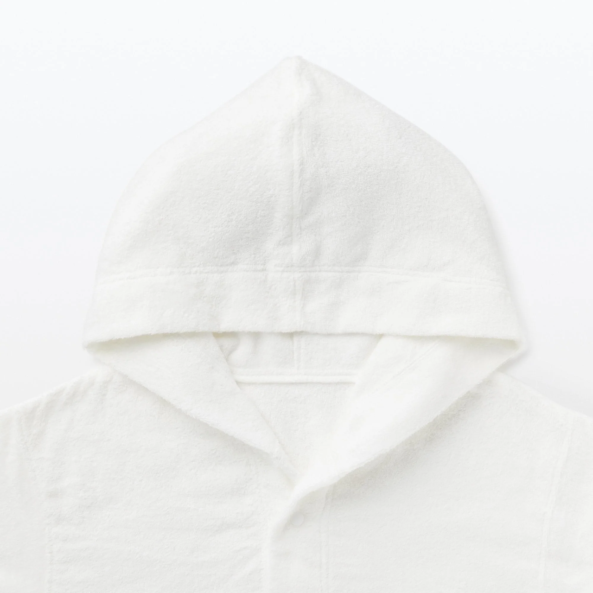 Side Seamless Pile Bathrobe - Image 7