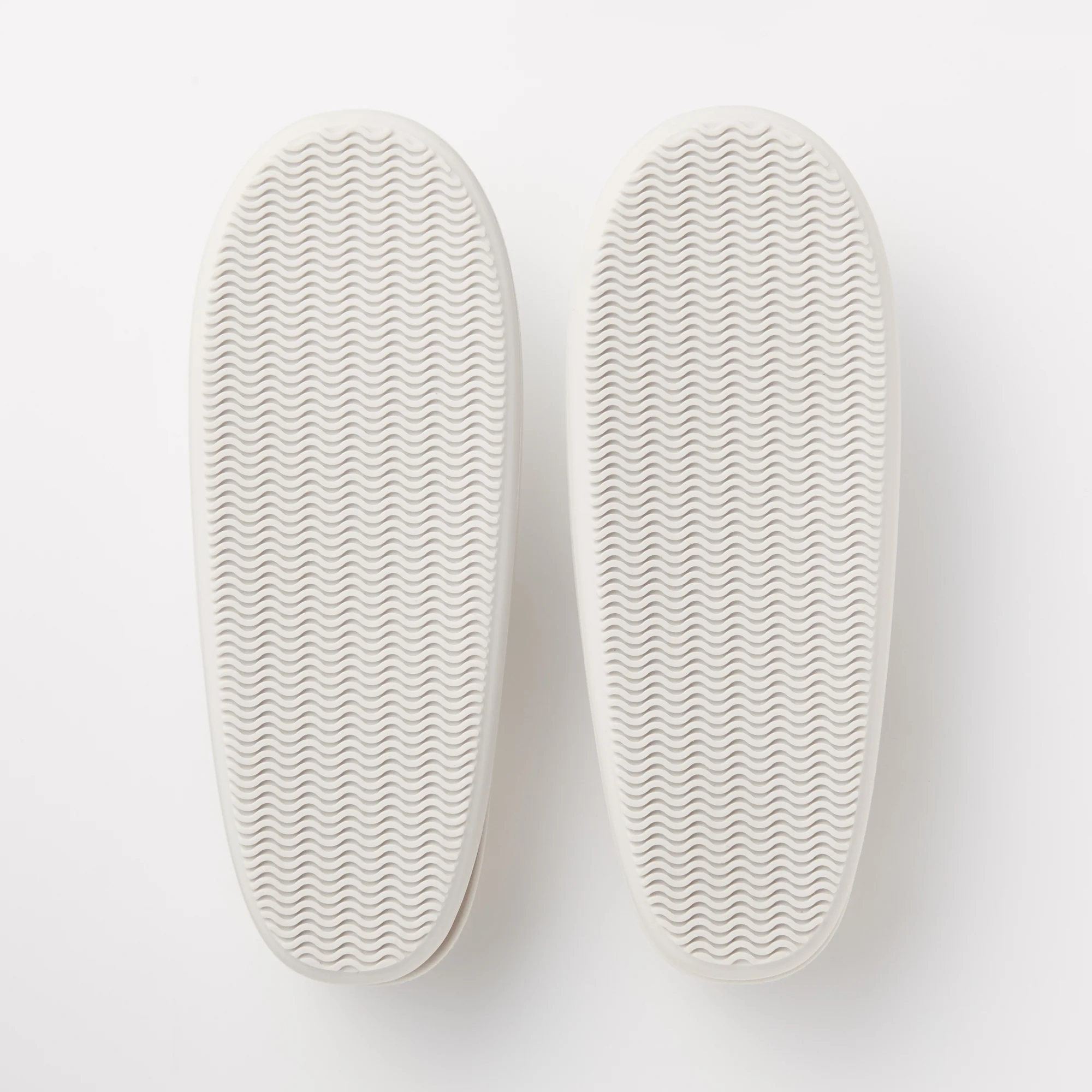 Silicone Bath Slippers - Image 4