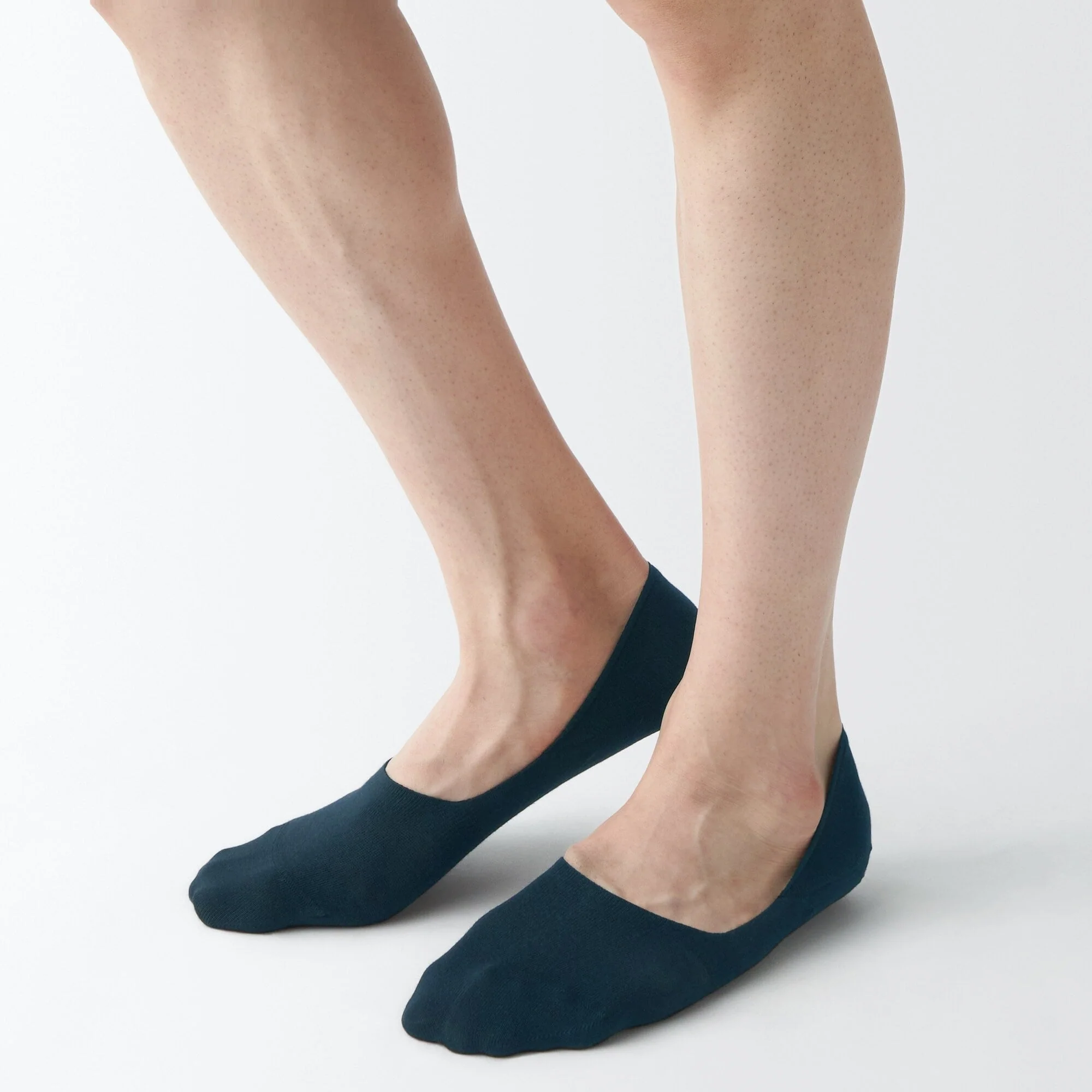 Silicone Gripper No-Show Socks - Image 9