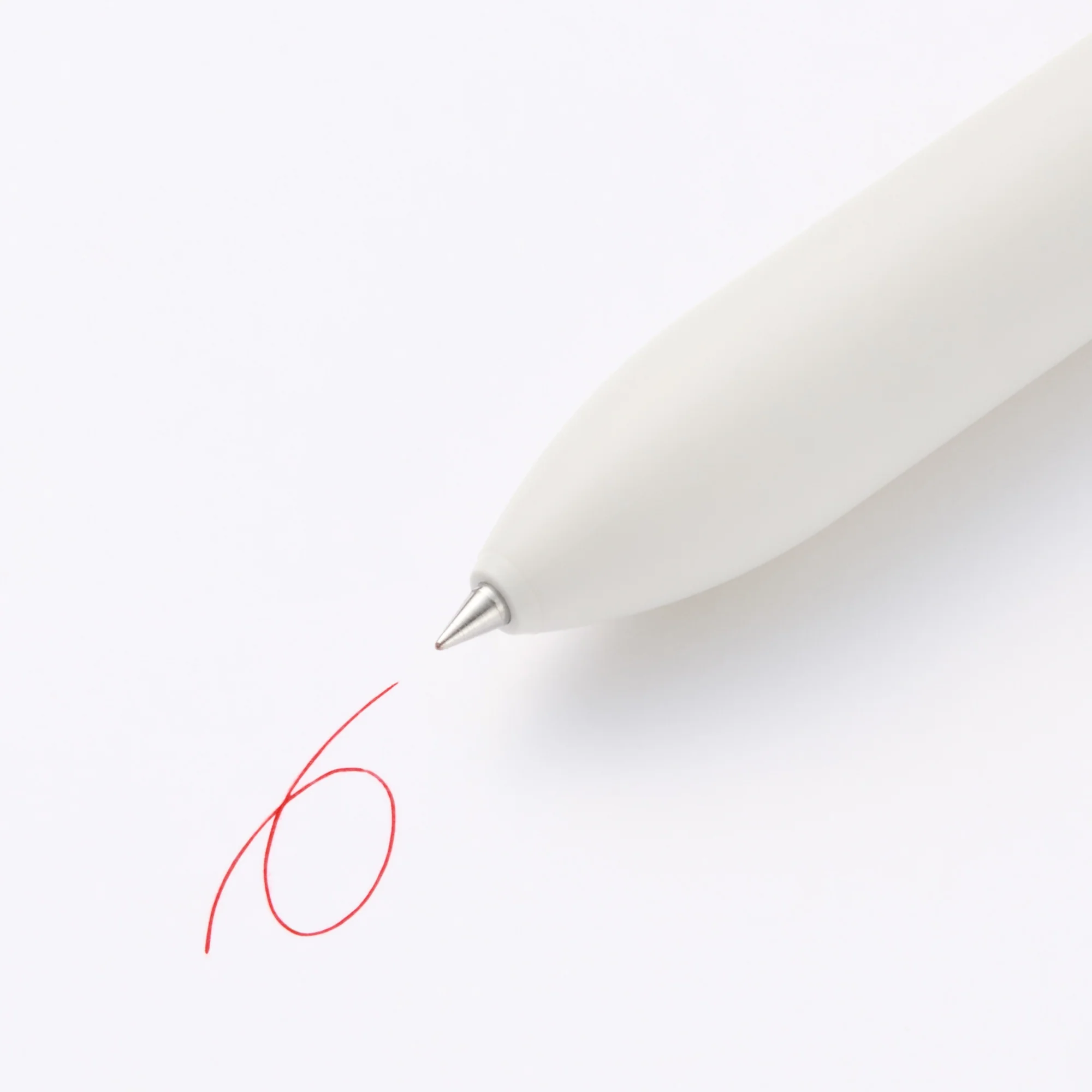 Smooth Oil Ink 4-Color Ballpoint Pen 0.38 mm - Image 4