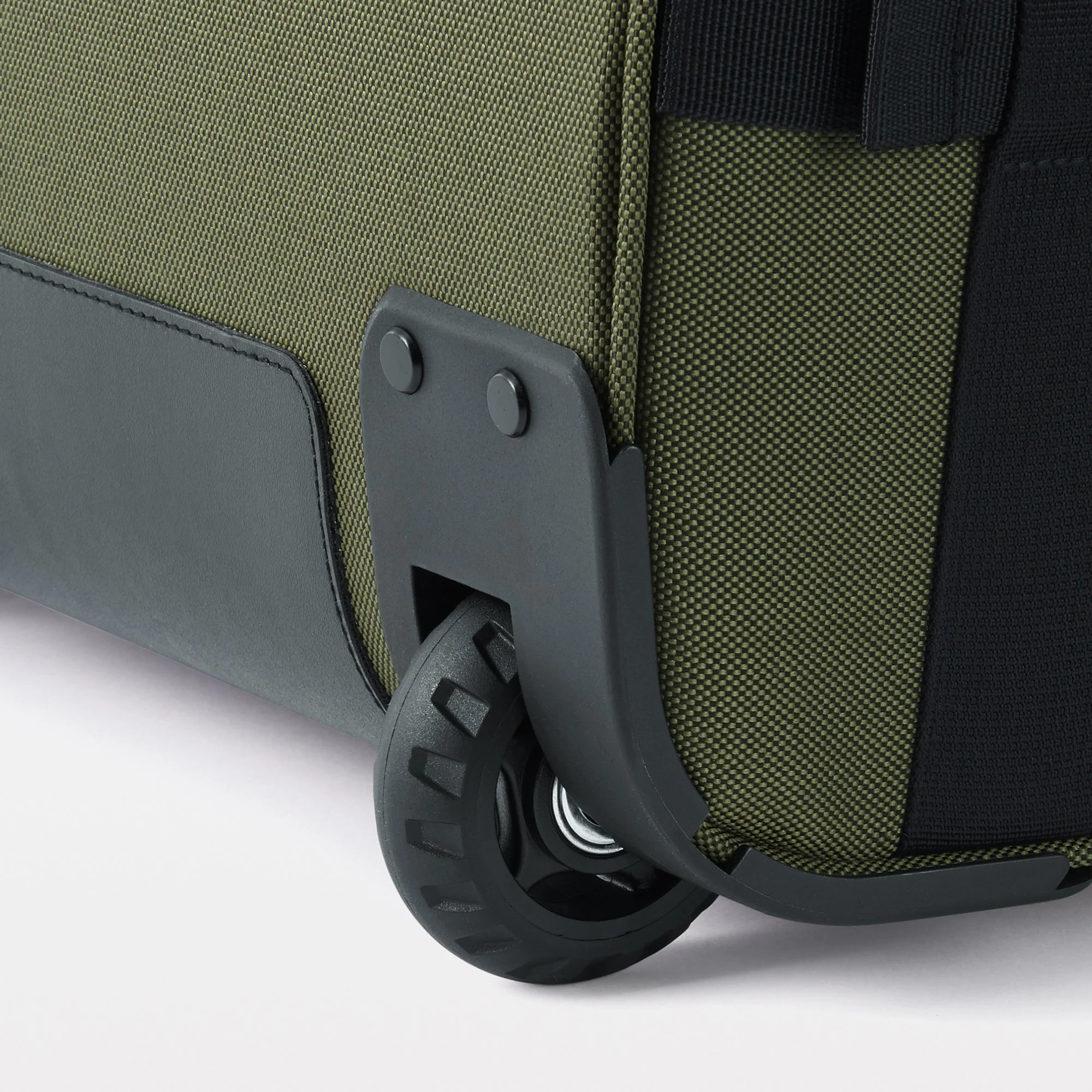 Soft Shell Suitcase 40L | Carry-On - Image 30