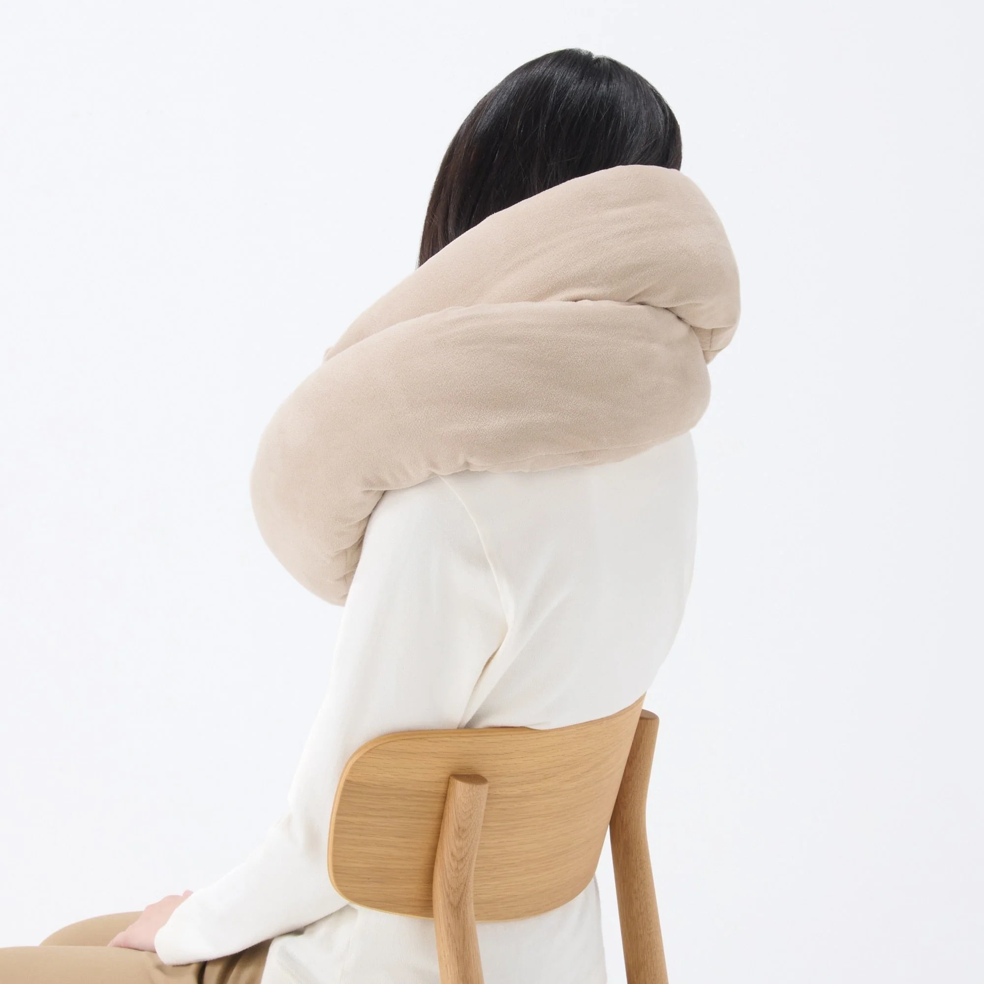 Soft Loop Cushion - Image 13