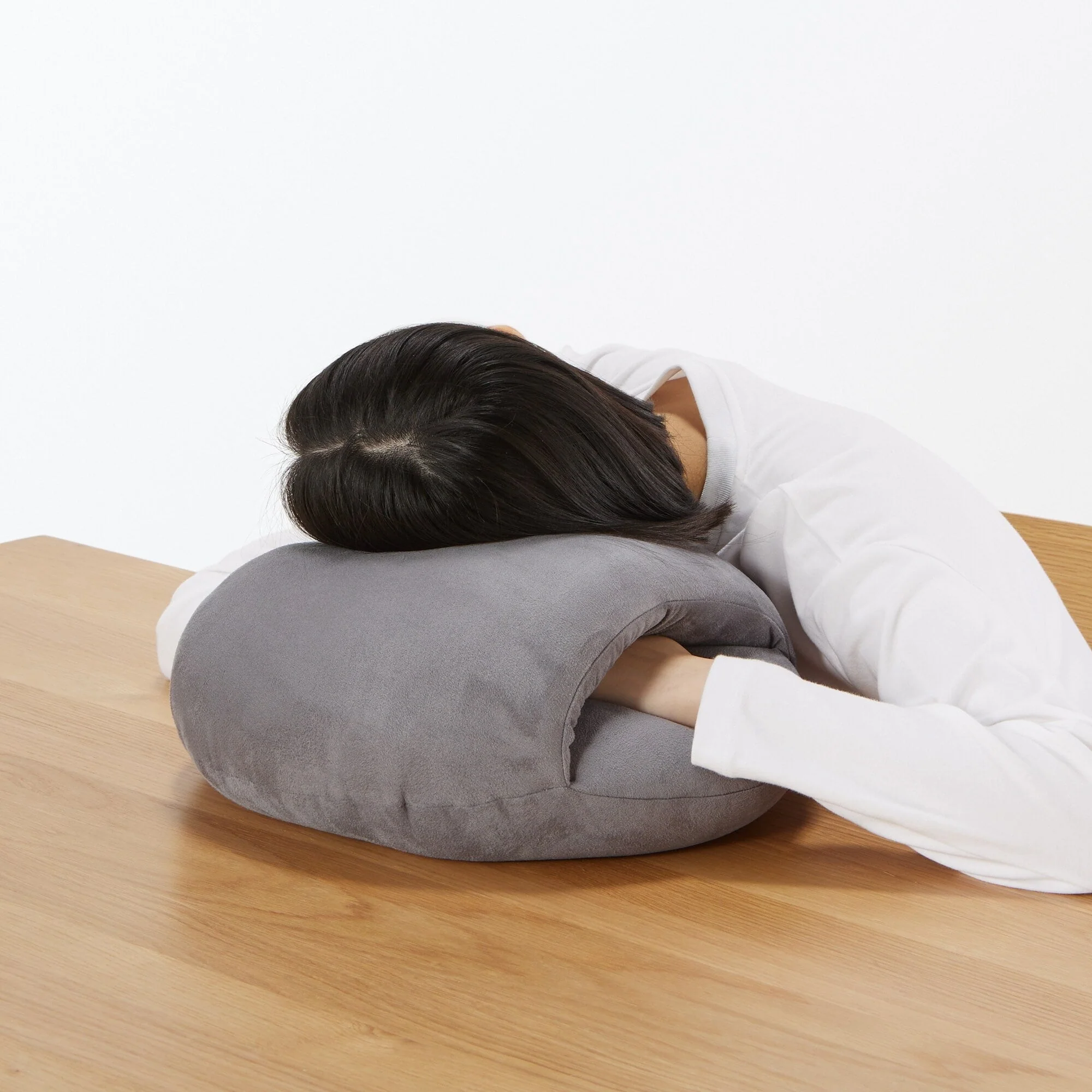 Soft Napping Cushion - Image 15