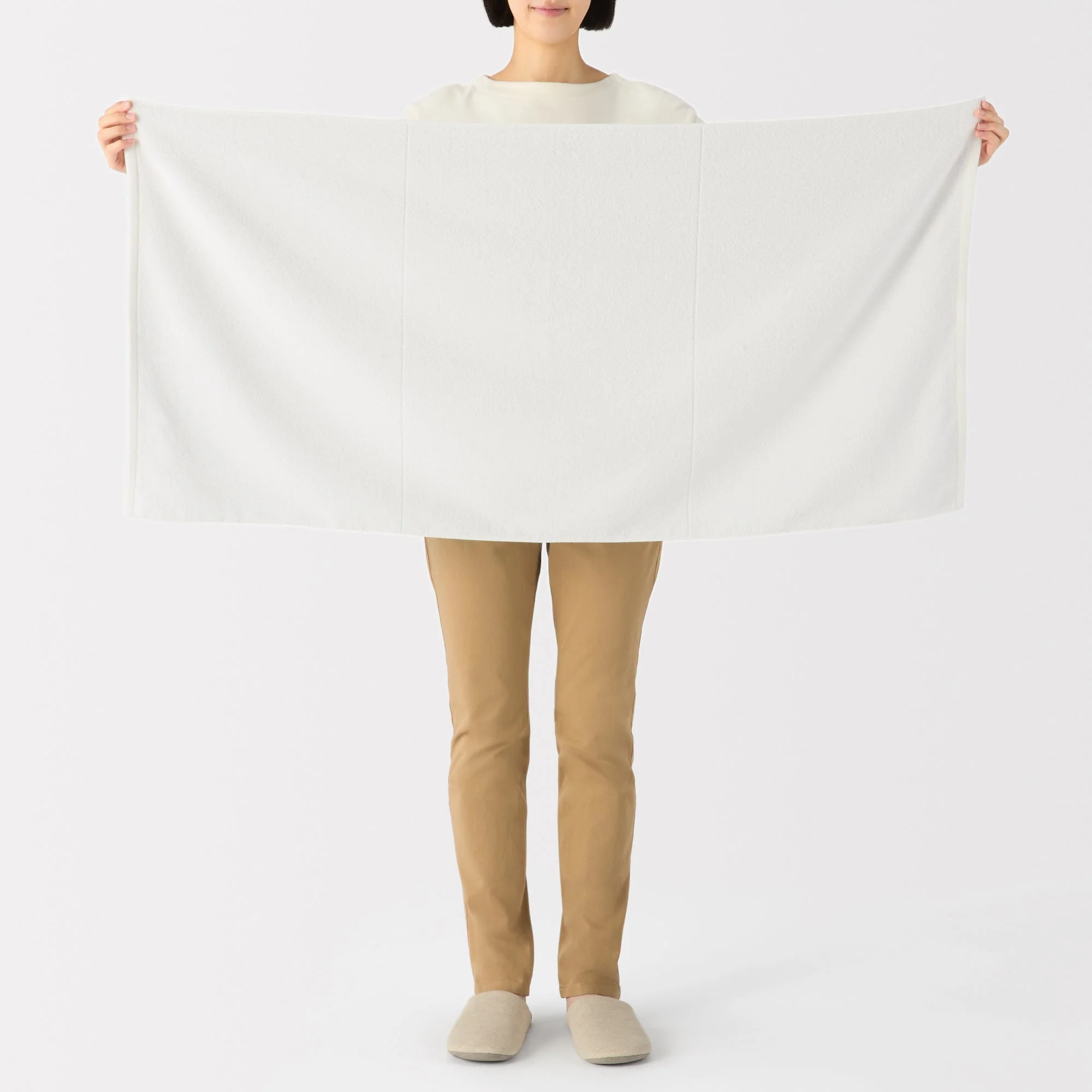 Soft Thin Bath Towel - Image 14