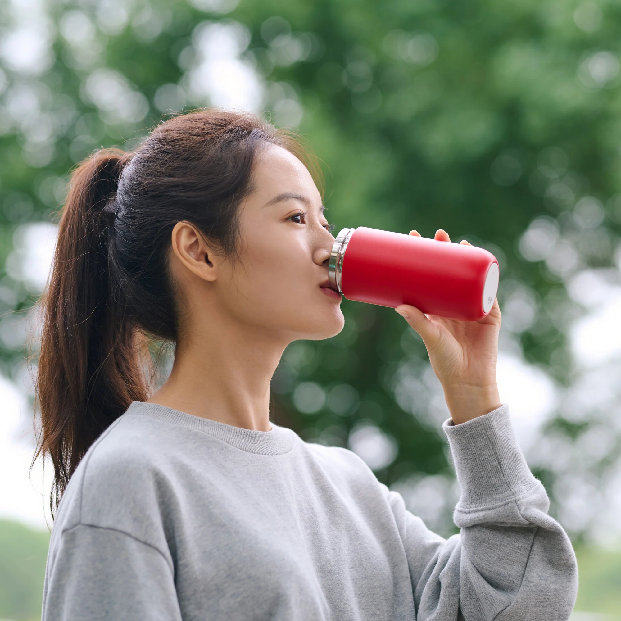 Stainless Steel Bottle - Red (7.4 fl oz) - Image 11