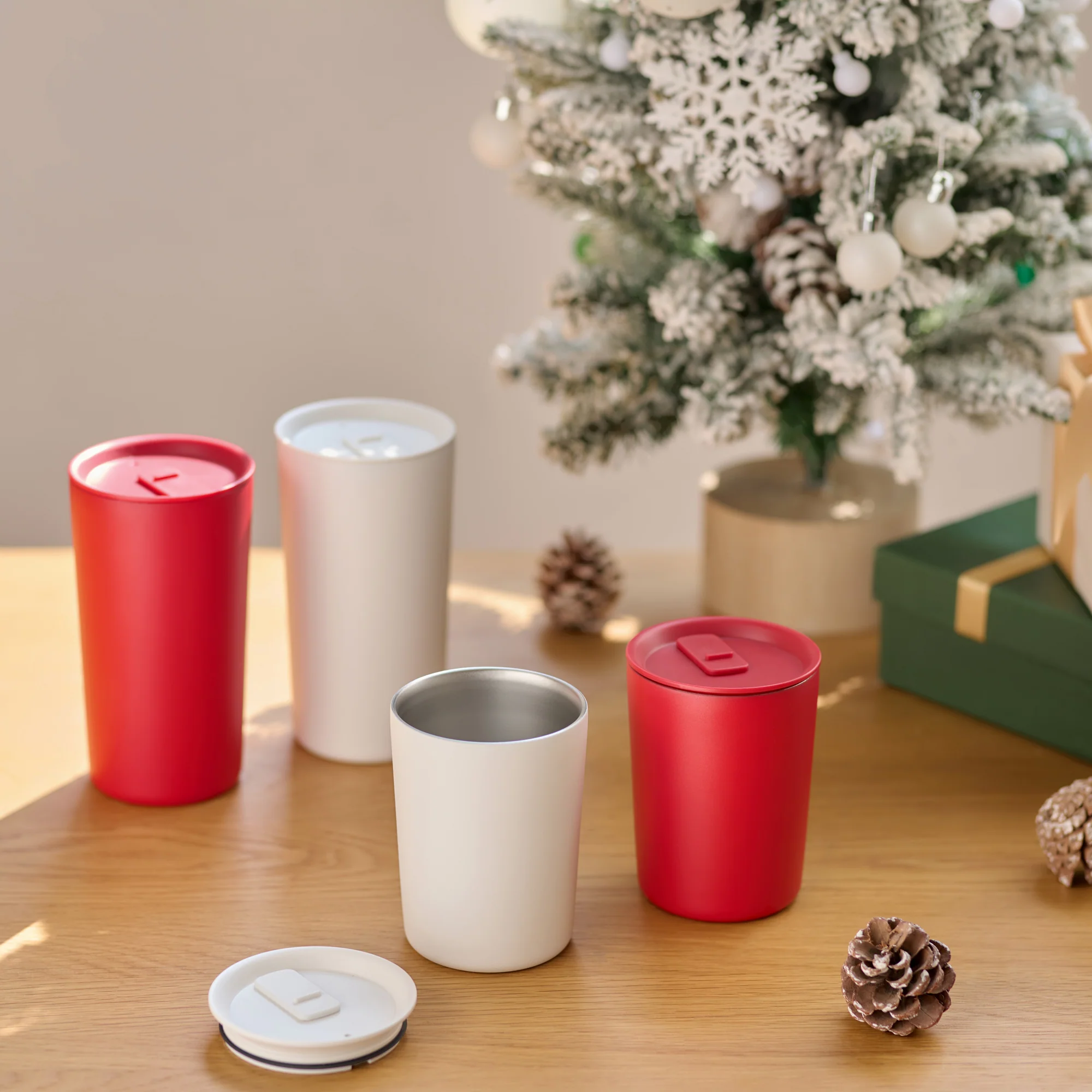 Stainless Steel Tumbler - Red (15.2 fl oz) - Image 19