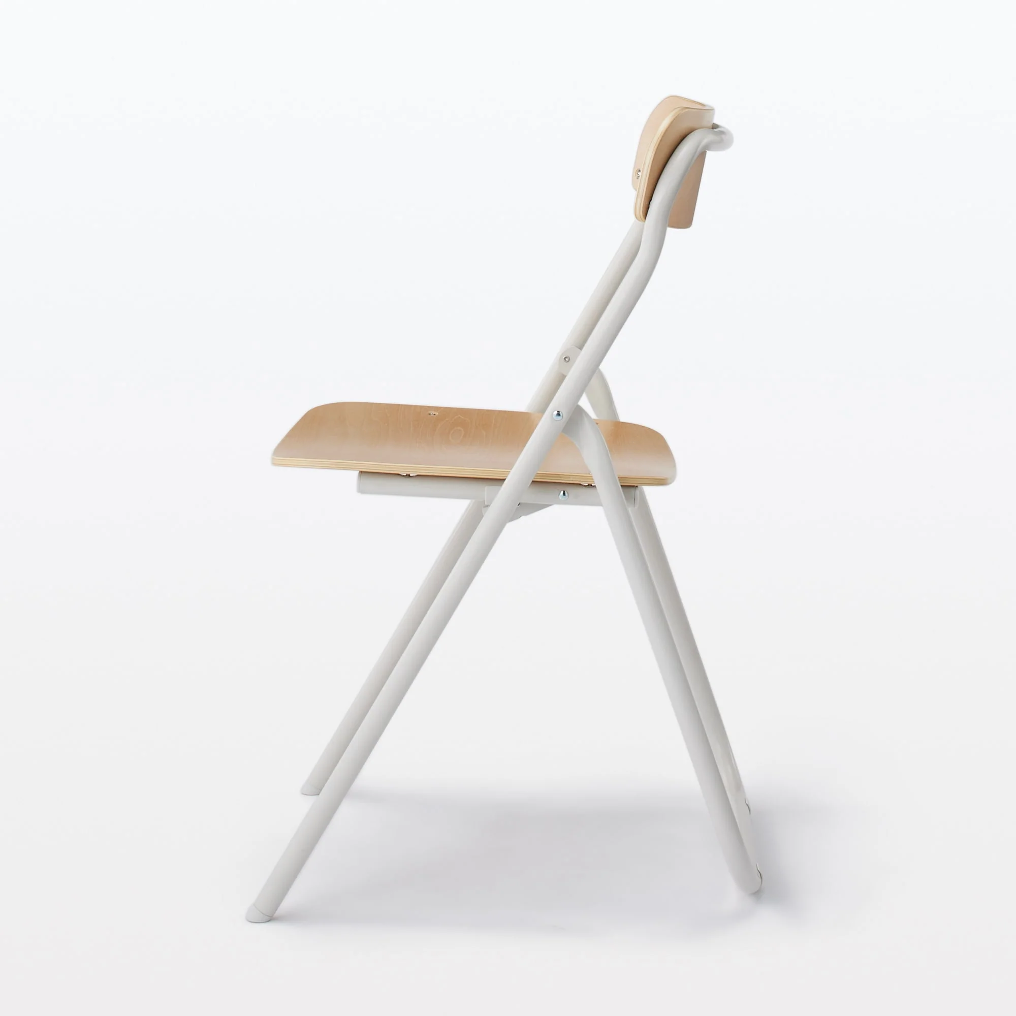 Steel Pipe Folding Chair with Wooden Seat - Image 2