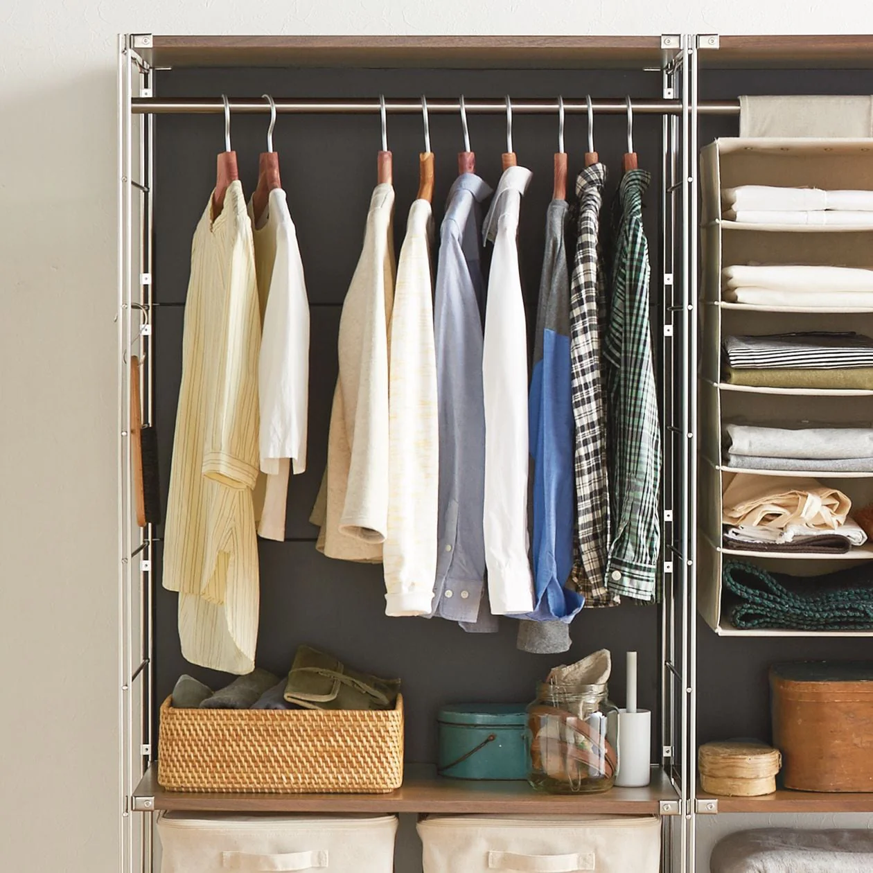 SUS Shelving Unit Wardrobe Bar - Regular - Image 4