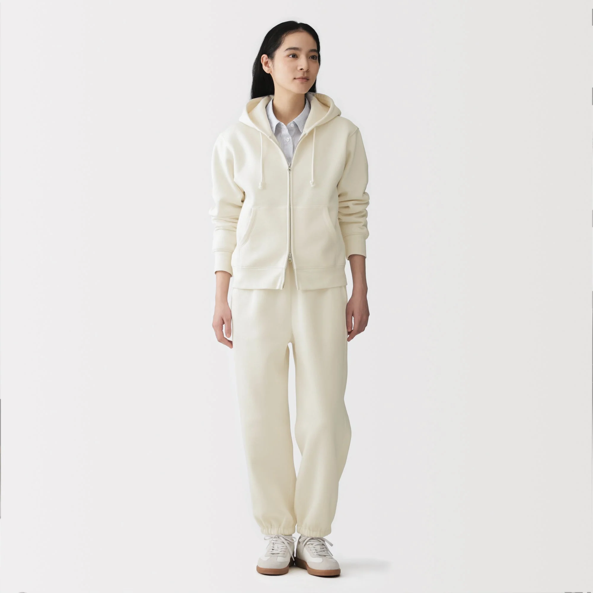 Sweatpants - Image 13