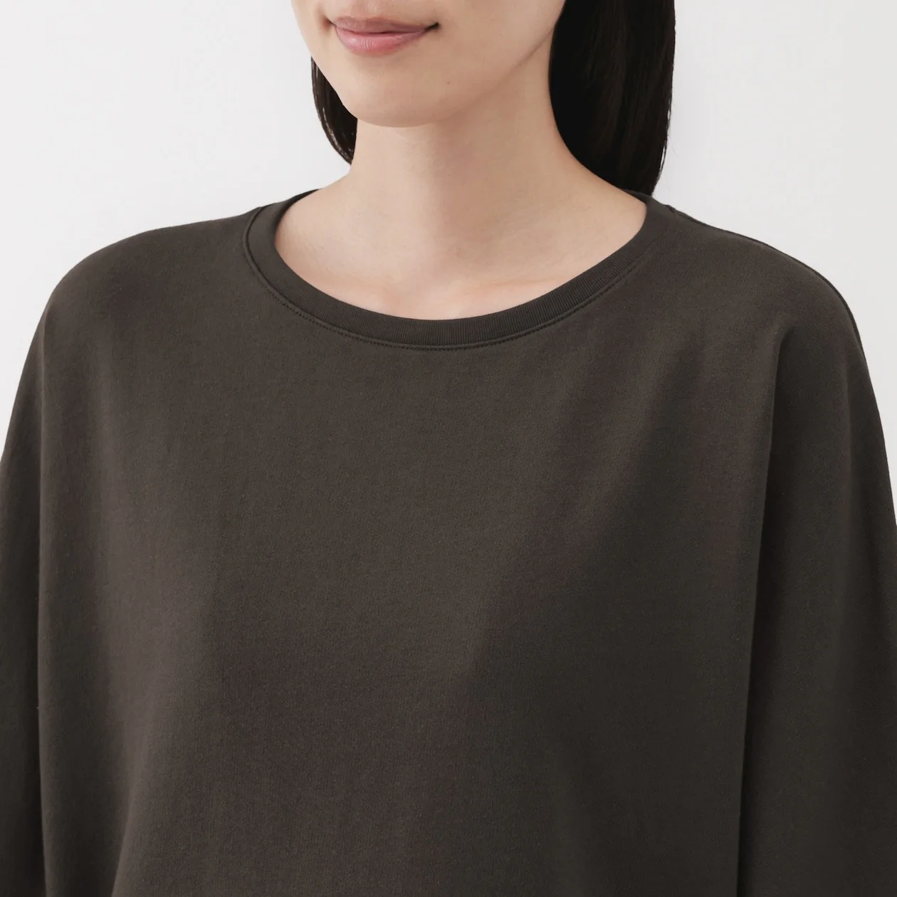 Sweatshirt 3/4 Sleeve Pullover - Image 7