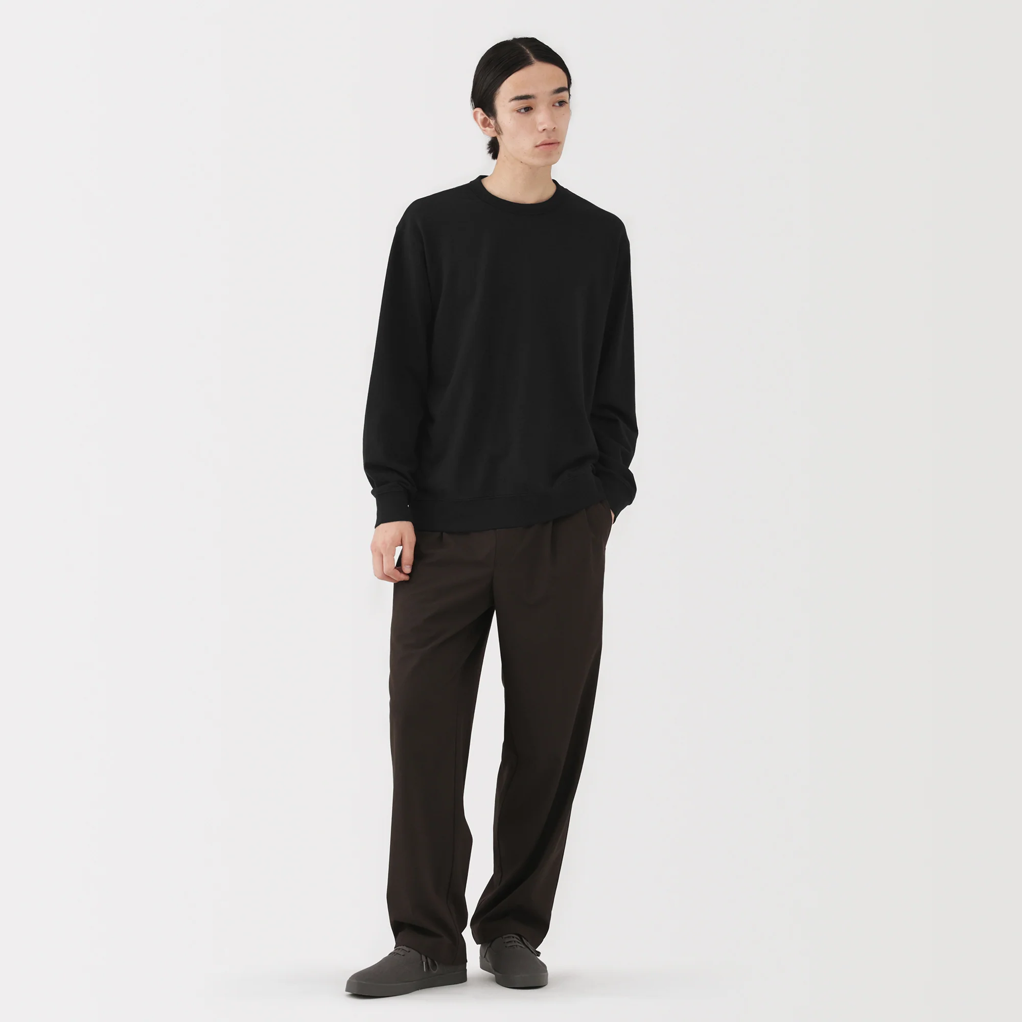 Sweatshirt Crewneck T-Shirt - Image 11