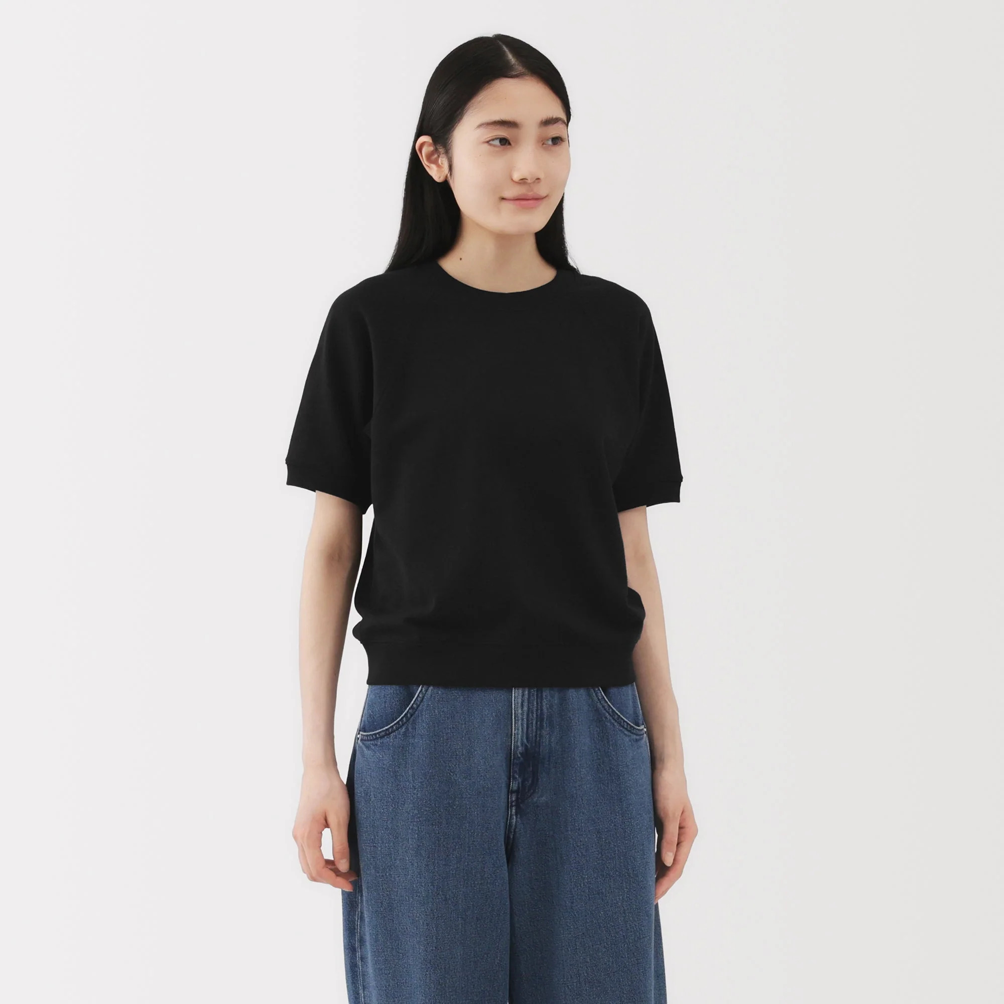 Sweatshirt Crewneck T-Shirt - Image 11
