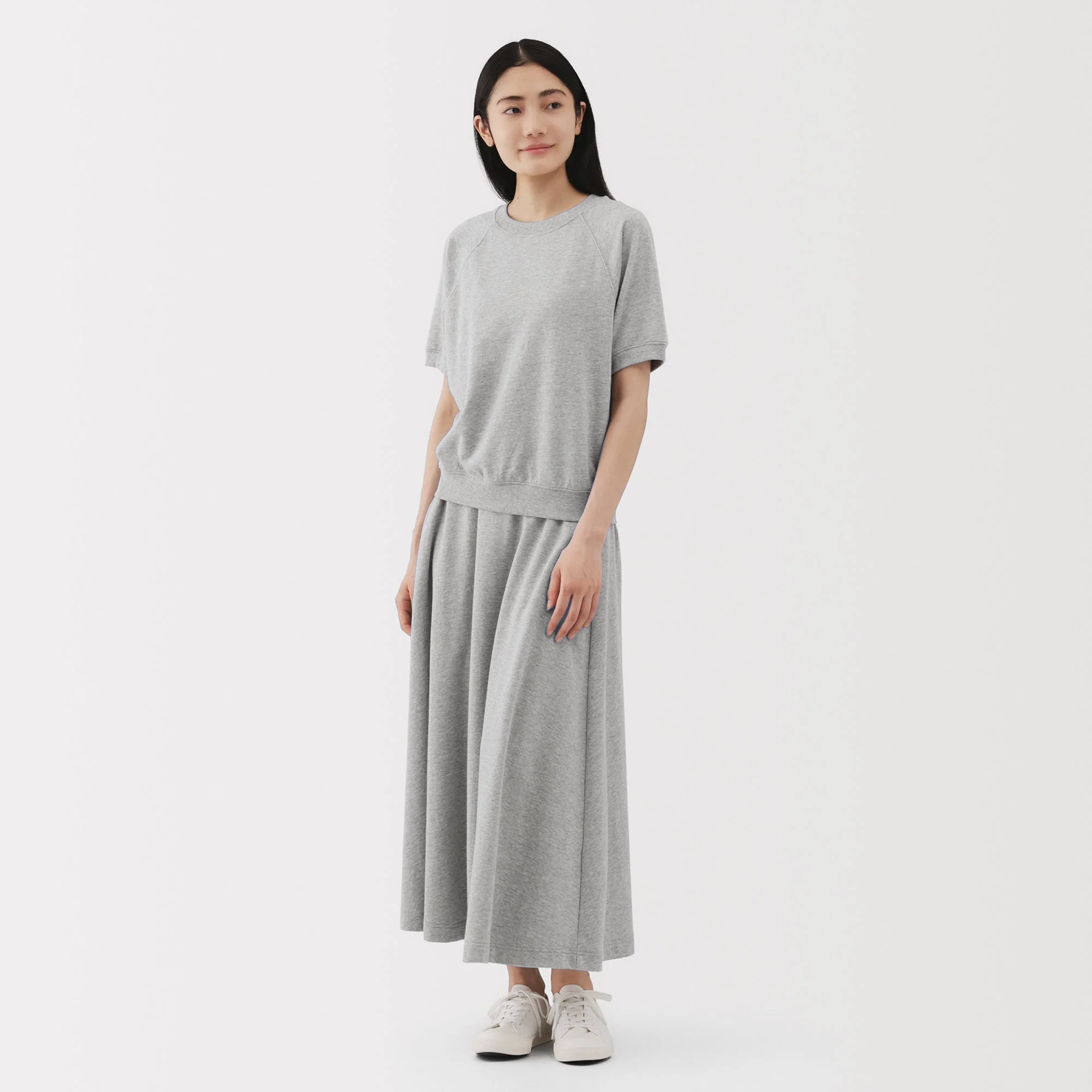 Sweatshirt Crewneck T-Shirt - Image 20