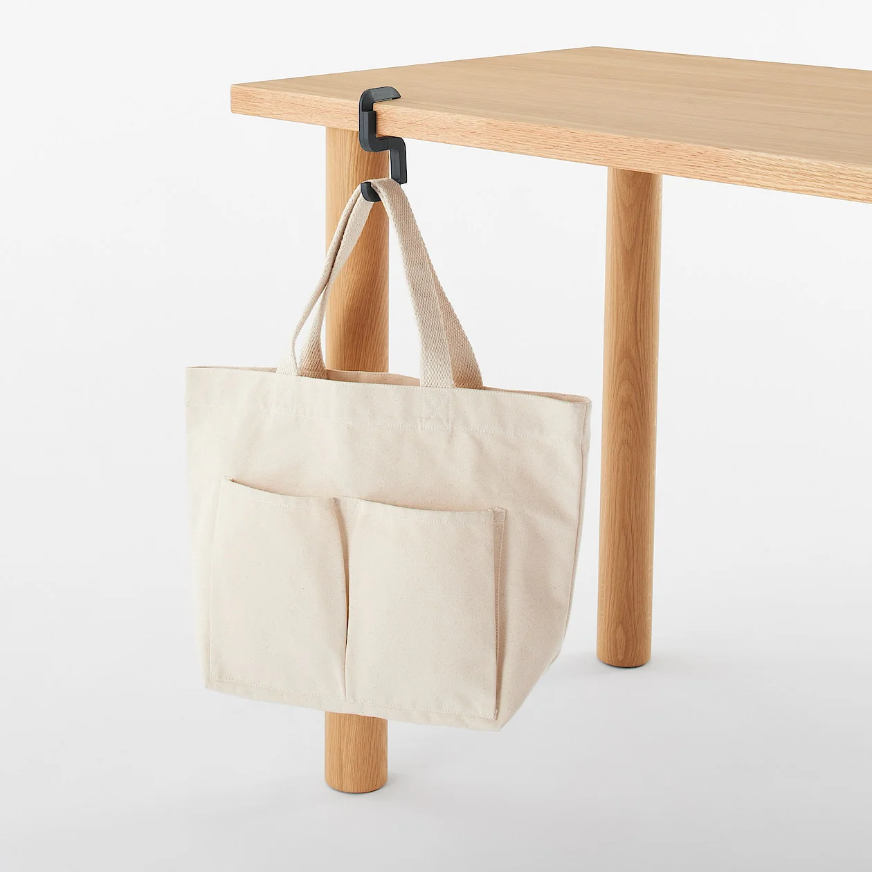 Travel Bag Hanger - Image 18