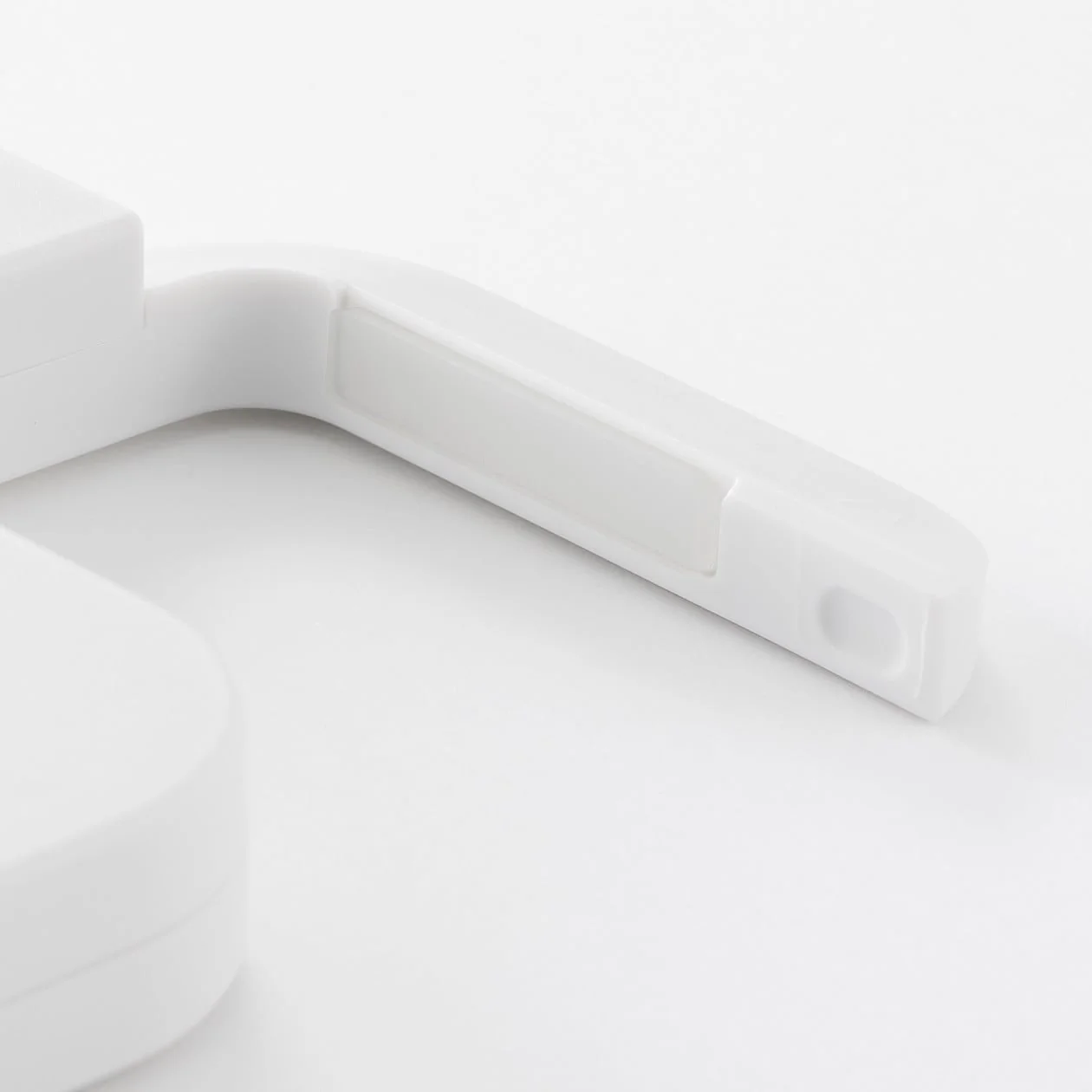 Travel Bag Hanger - Image 7