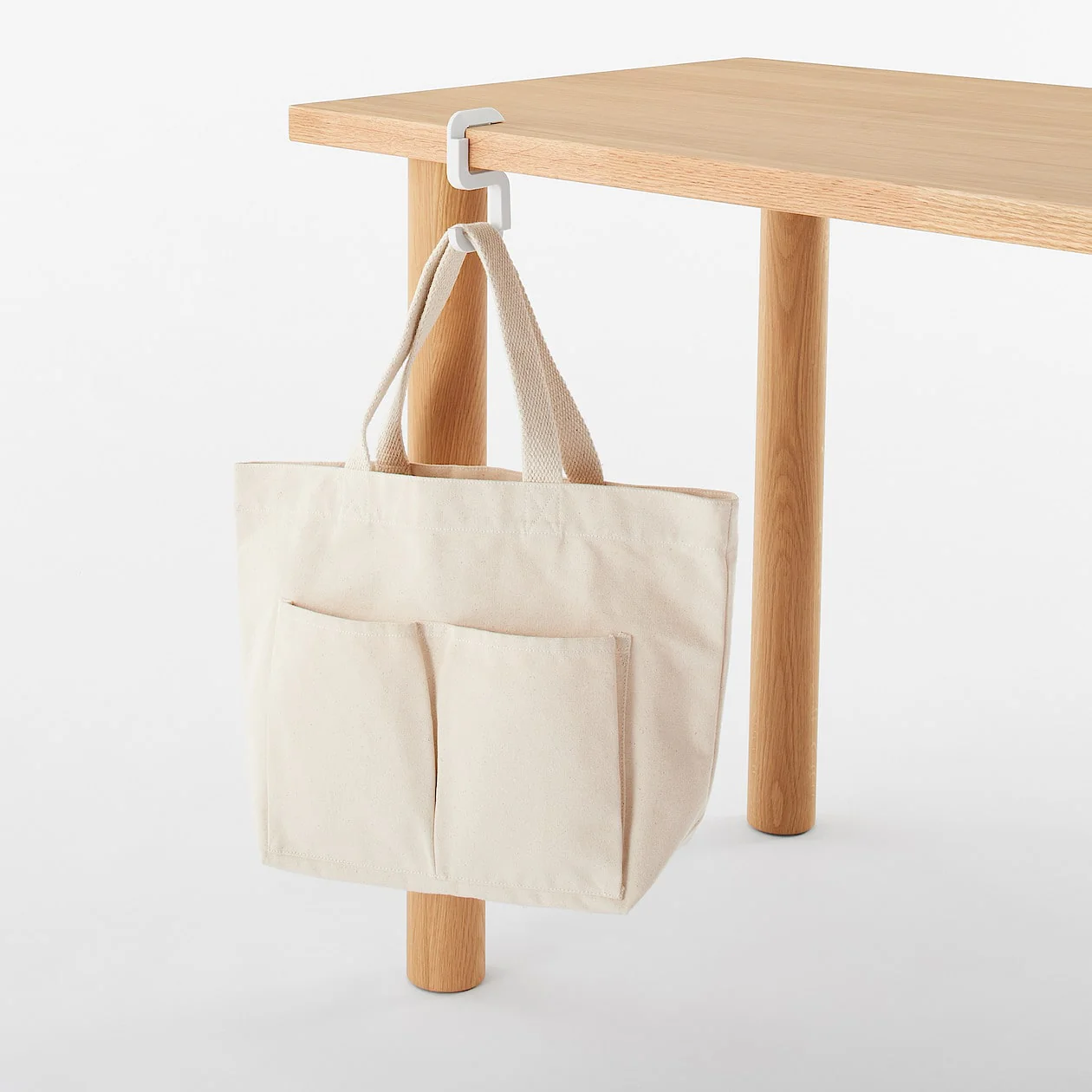 Travel Bag Hanger - Image 9