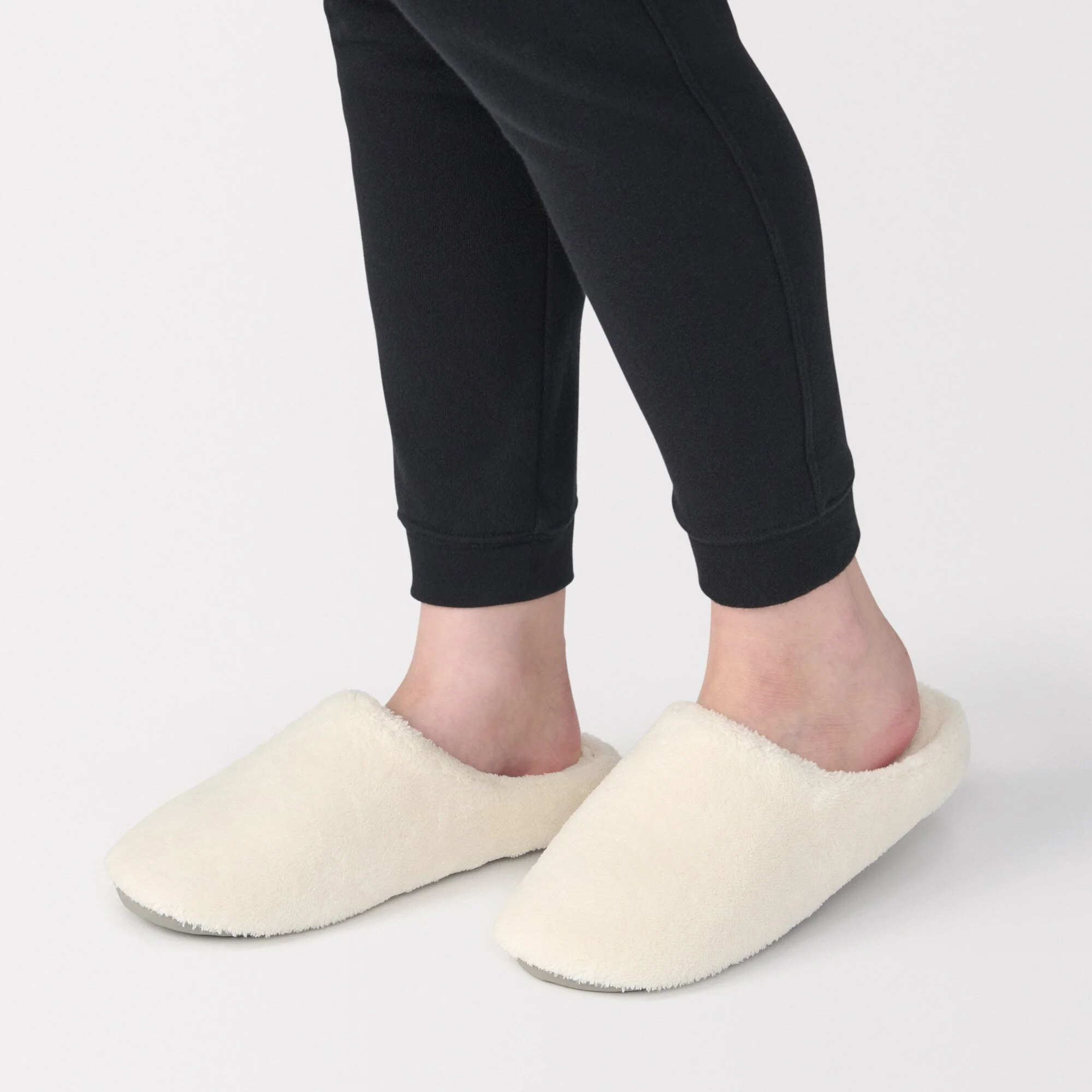 Warm Fiber Slippers - Image 17