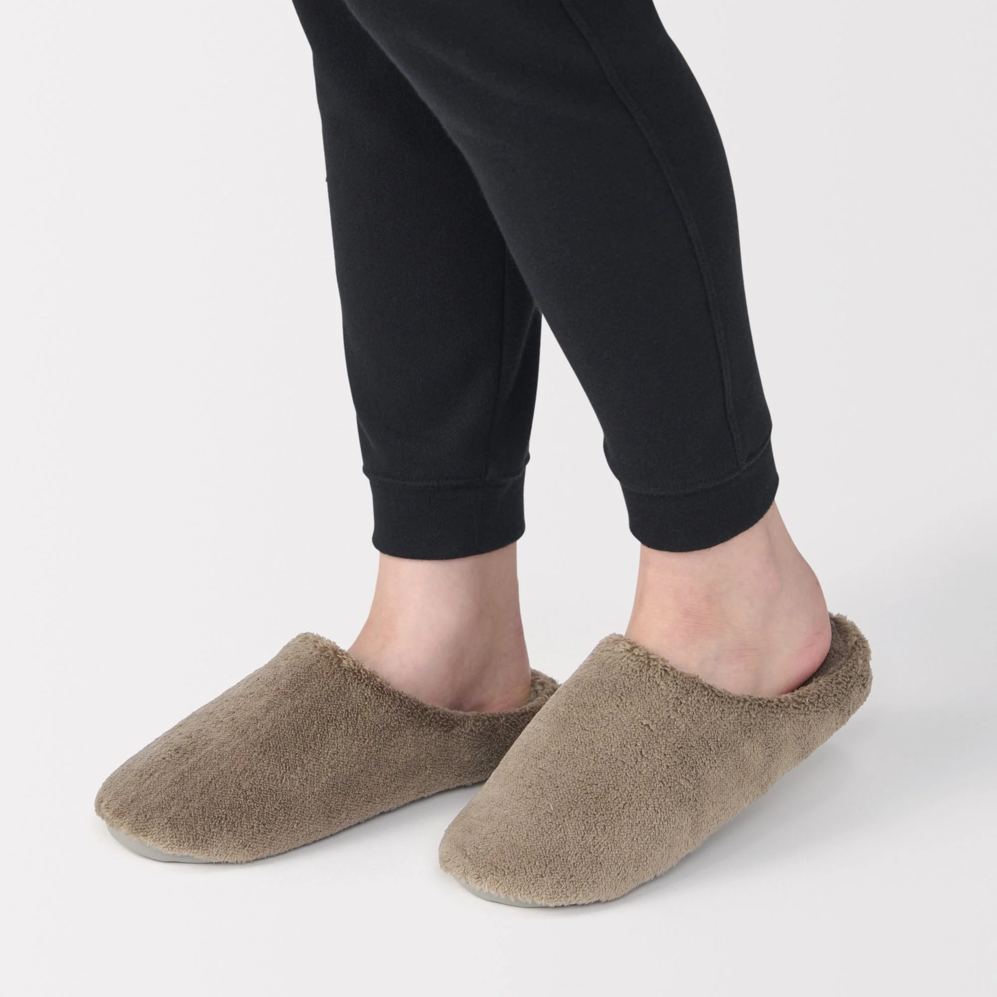 Warm Fiber Slippers - Image 3