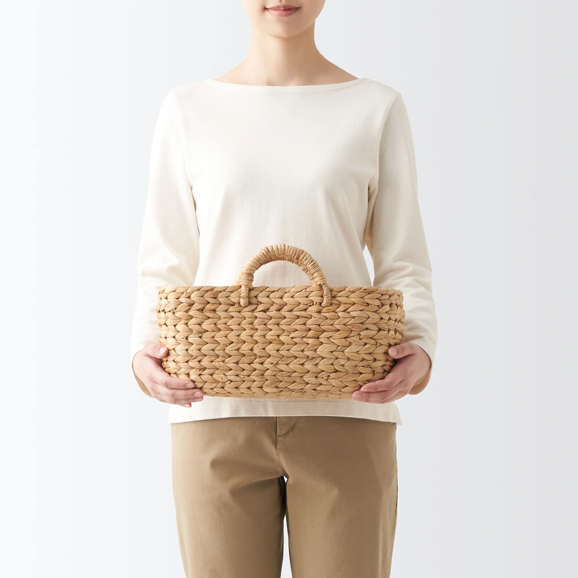 Water Hyacinth Basket - Oval - Small W14.6 x D7.3 x H6.3" - Image 2