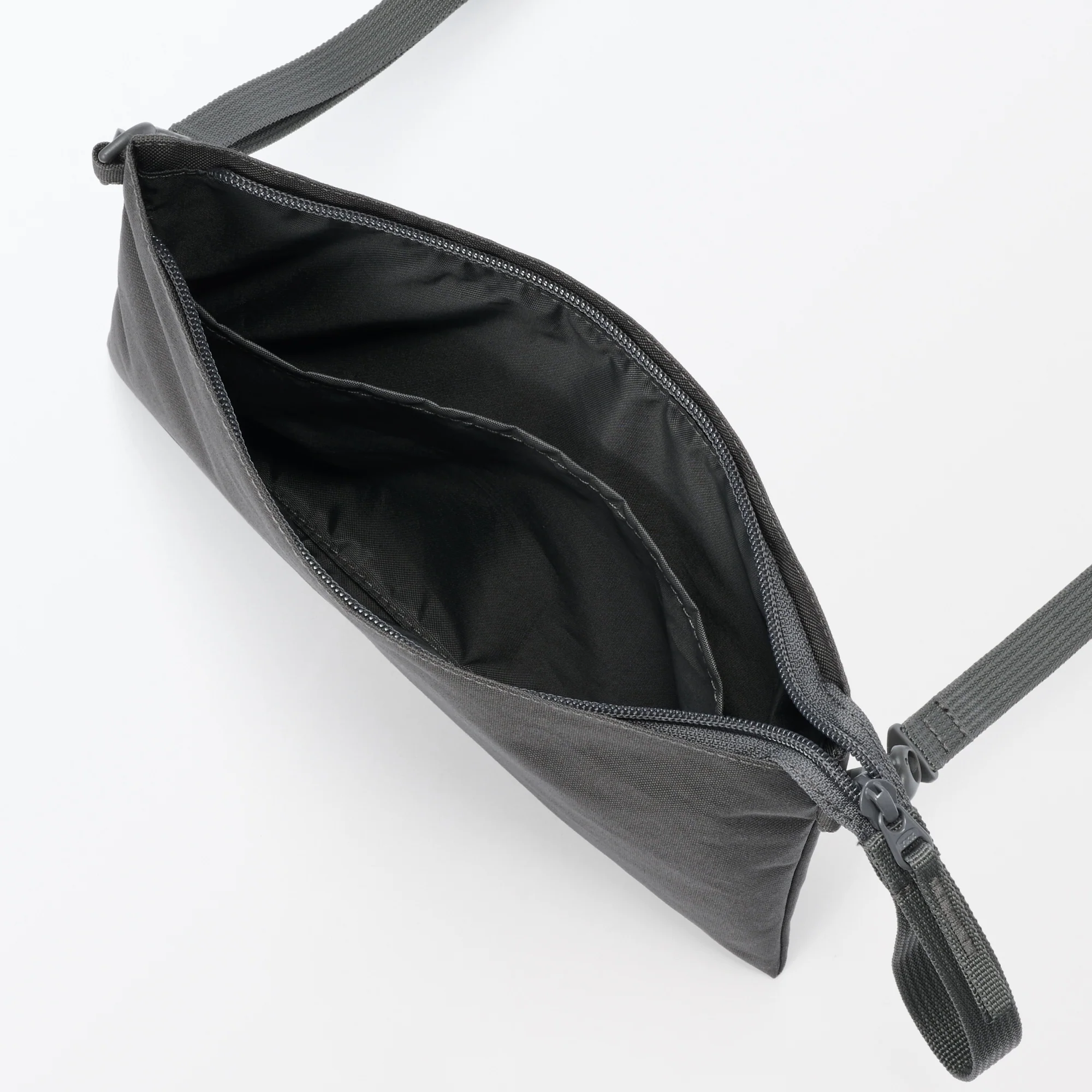 Water Repellent 2-Way Sacoche - Image 44