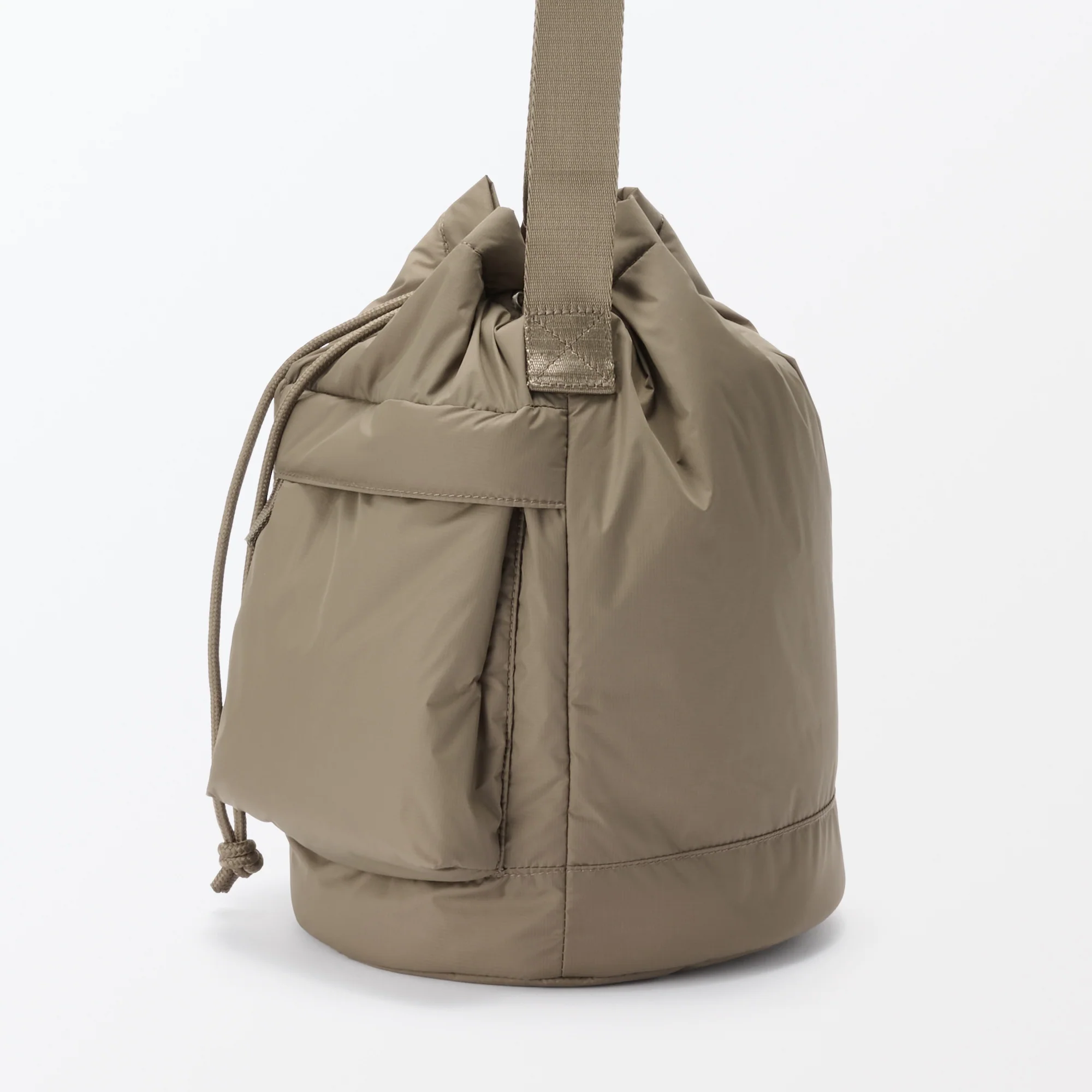 Water Repellent Padded Drawstring Bag - Image 18