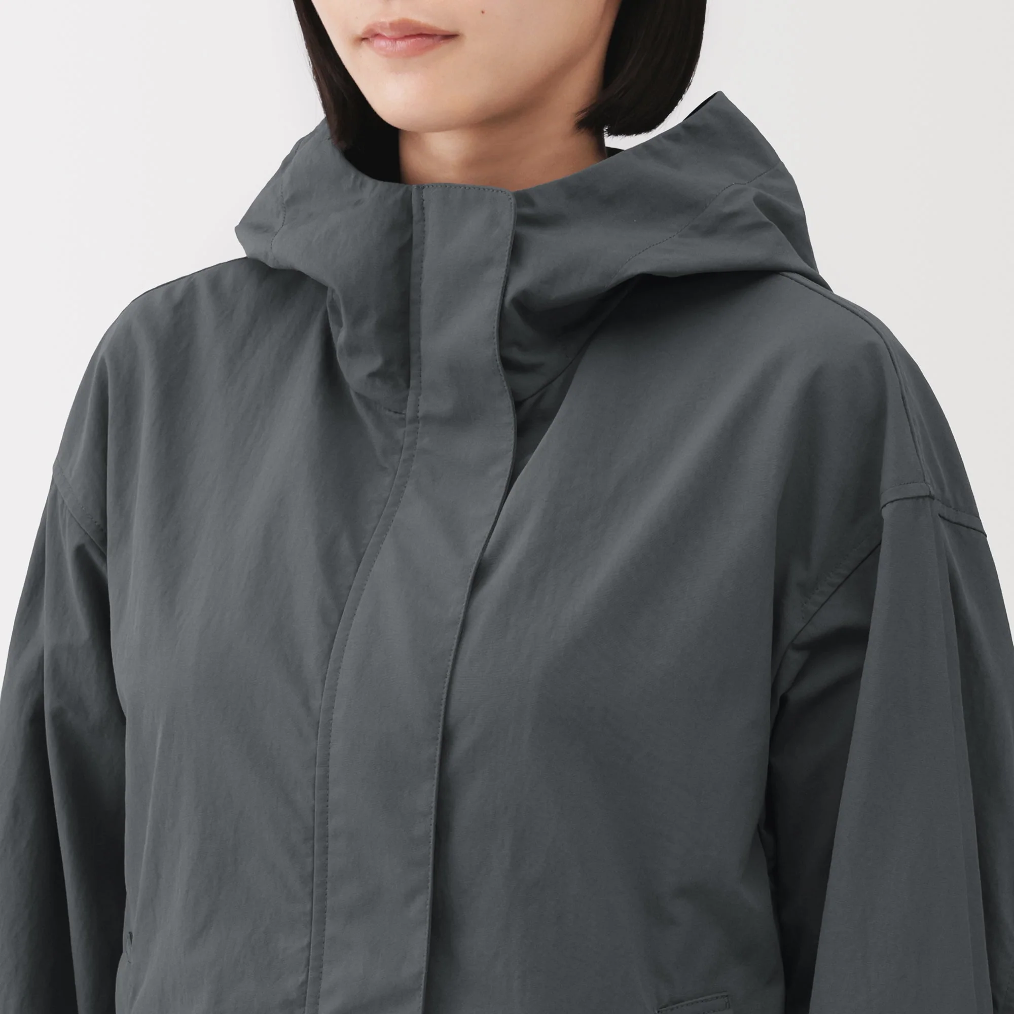 Water Repellent Pocketable Jacket - Image 7