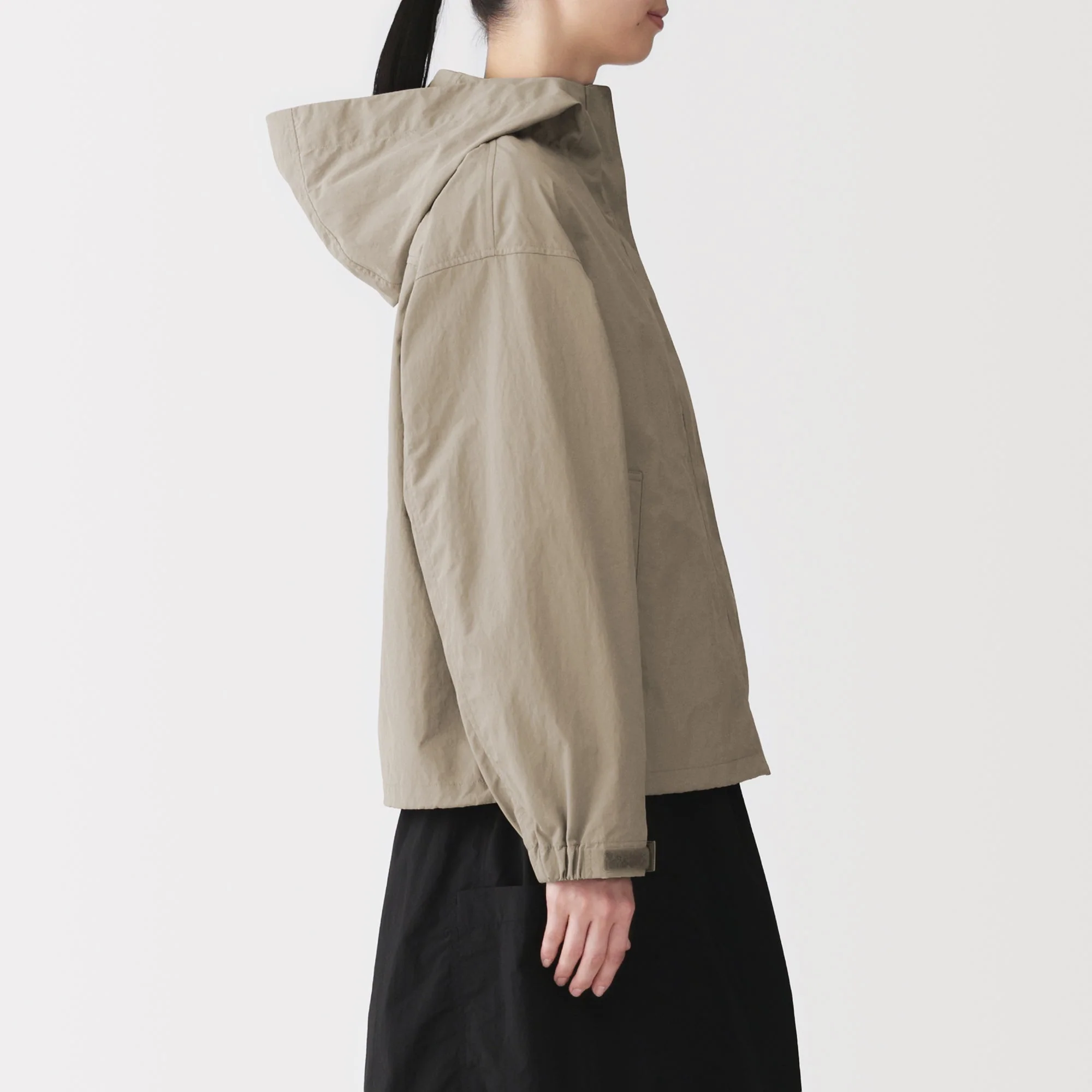 Water Repellent Pocketable Jacket - Image 5