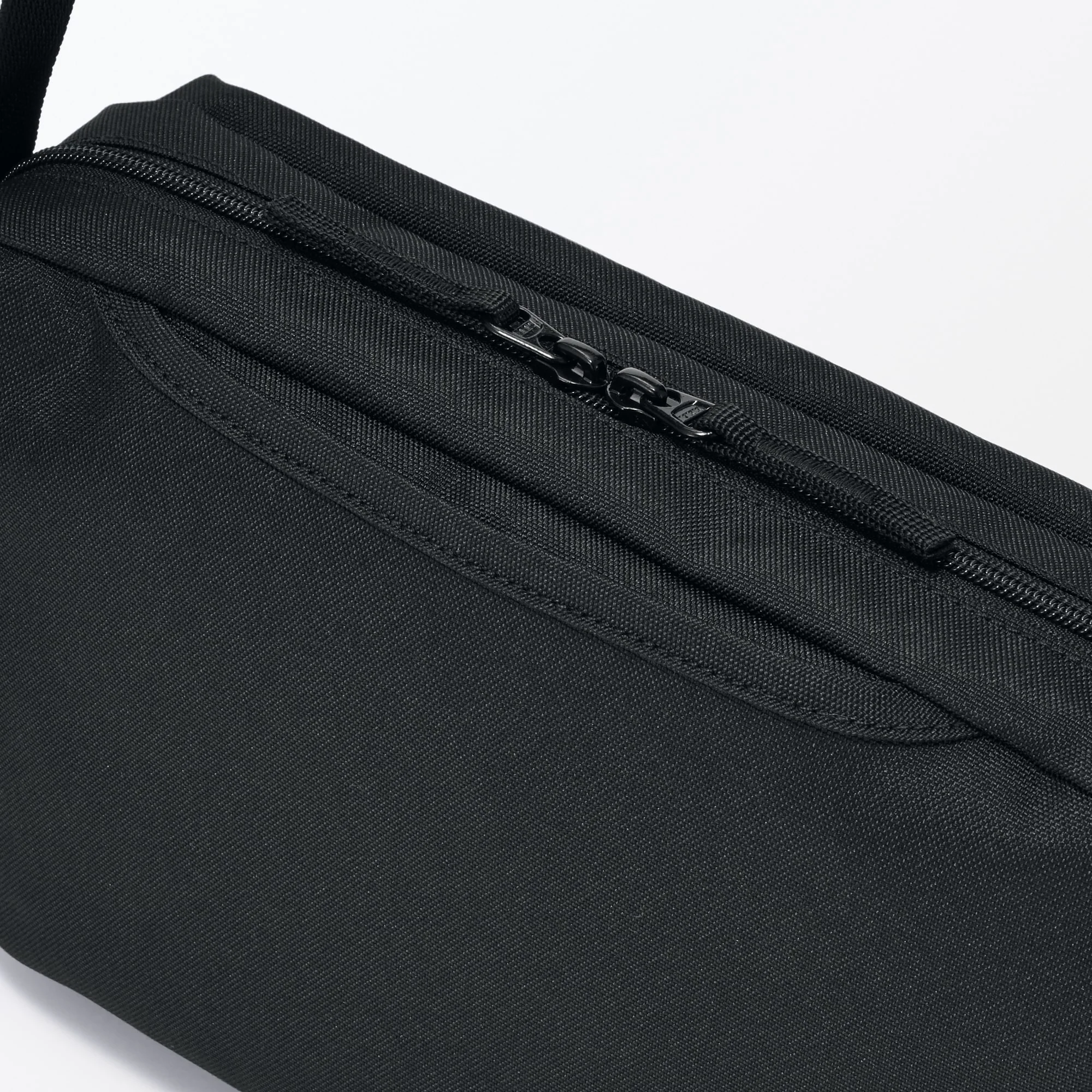 Water Repellent Shoulder Bag - Image 24