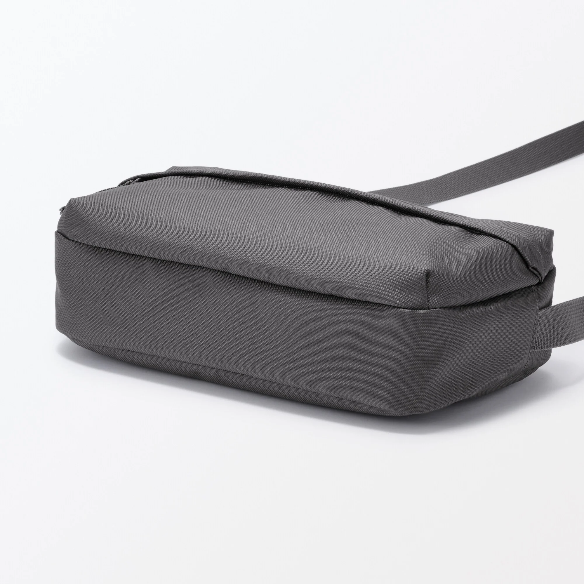 Water Repellent Shoulder Bag - Image 5