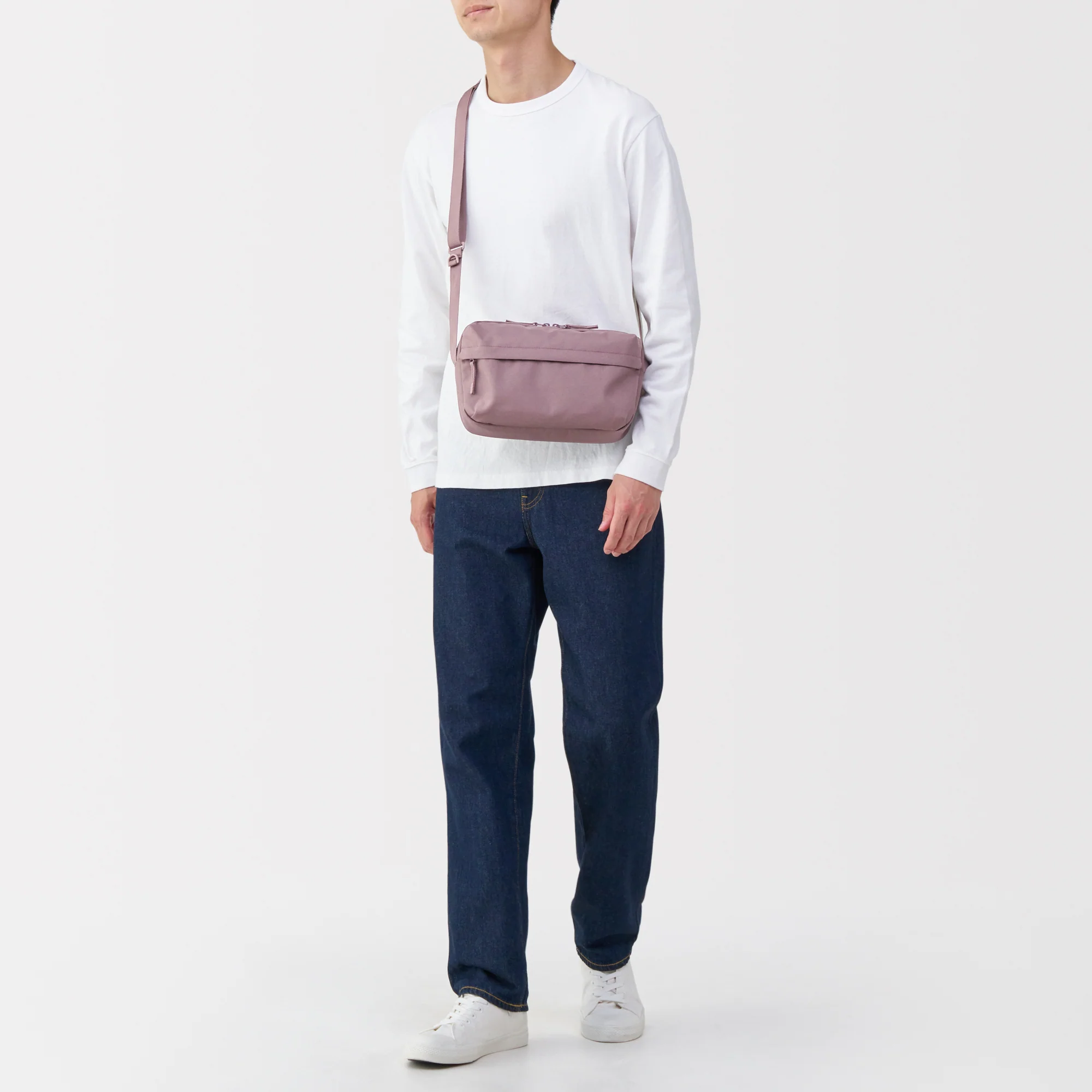 Water Repellent Shoulder Bag - Image 54