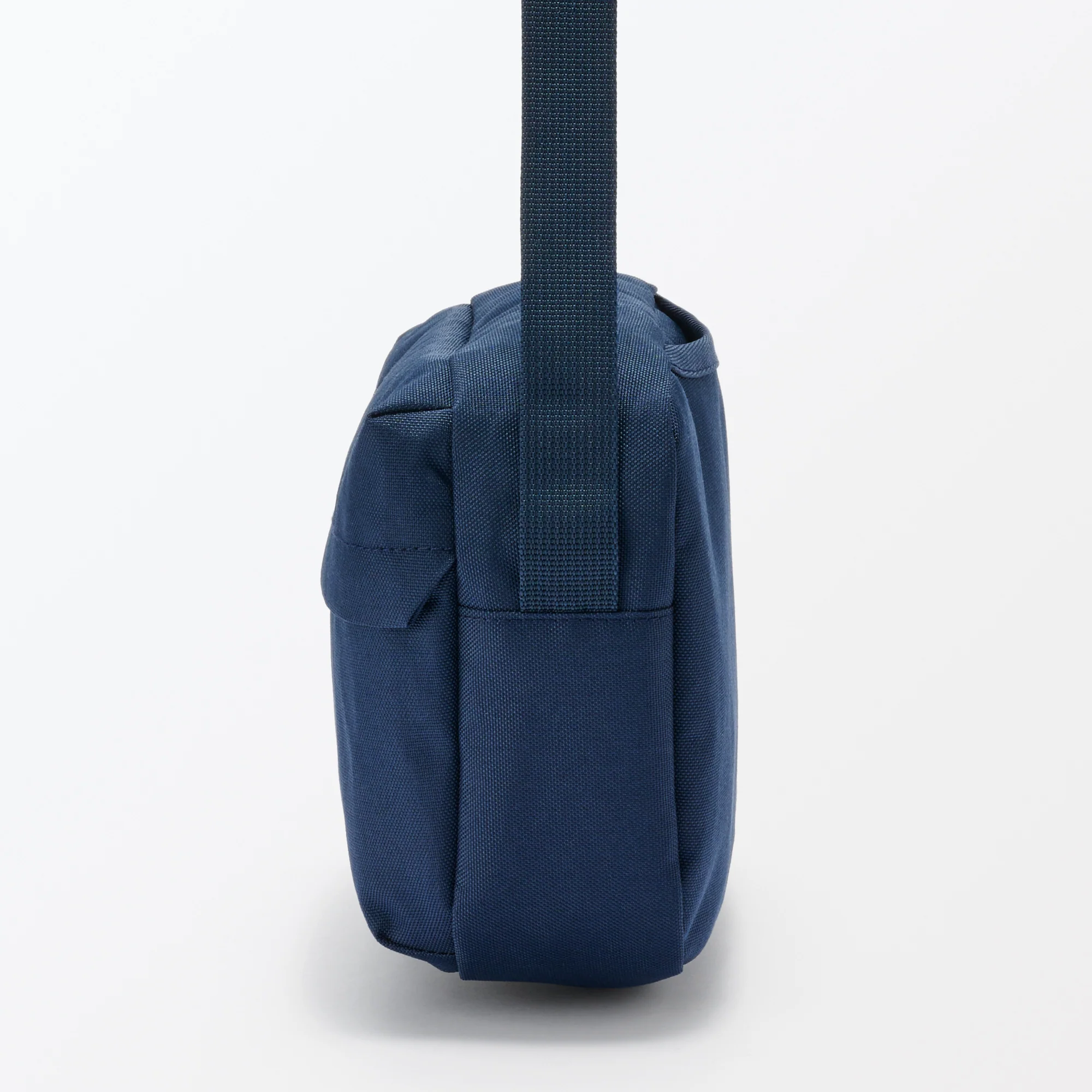 Water Repellent Shoulder Bag - Image 74