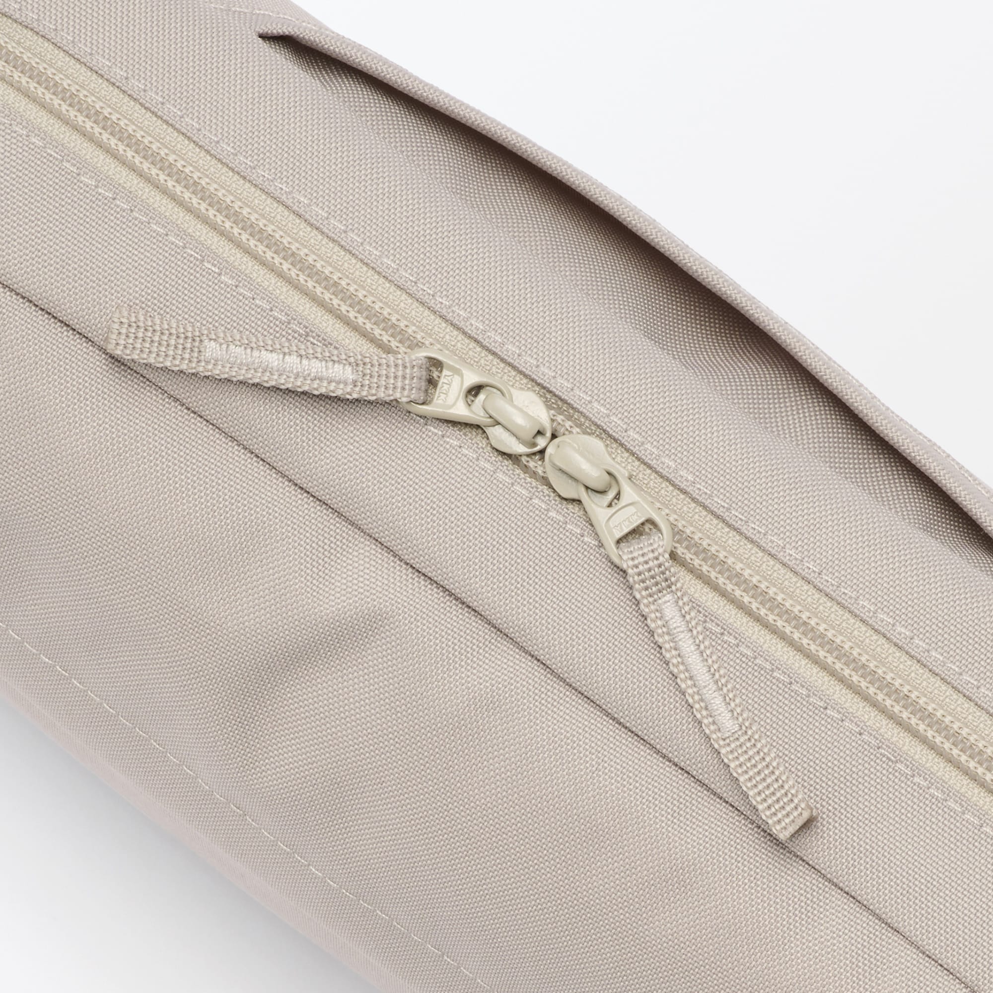 Water Repellent Shoulder Bag - Image 28