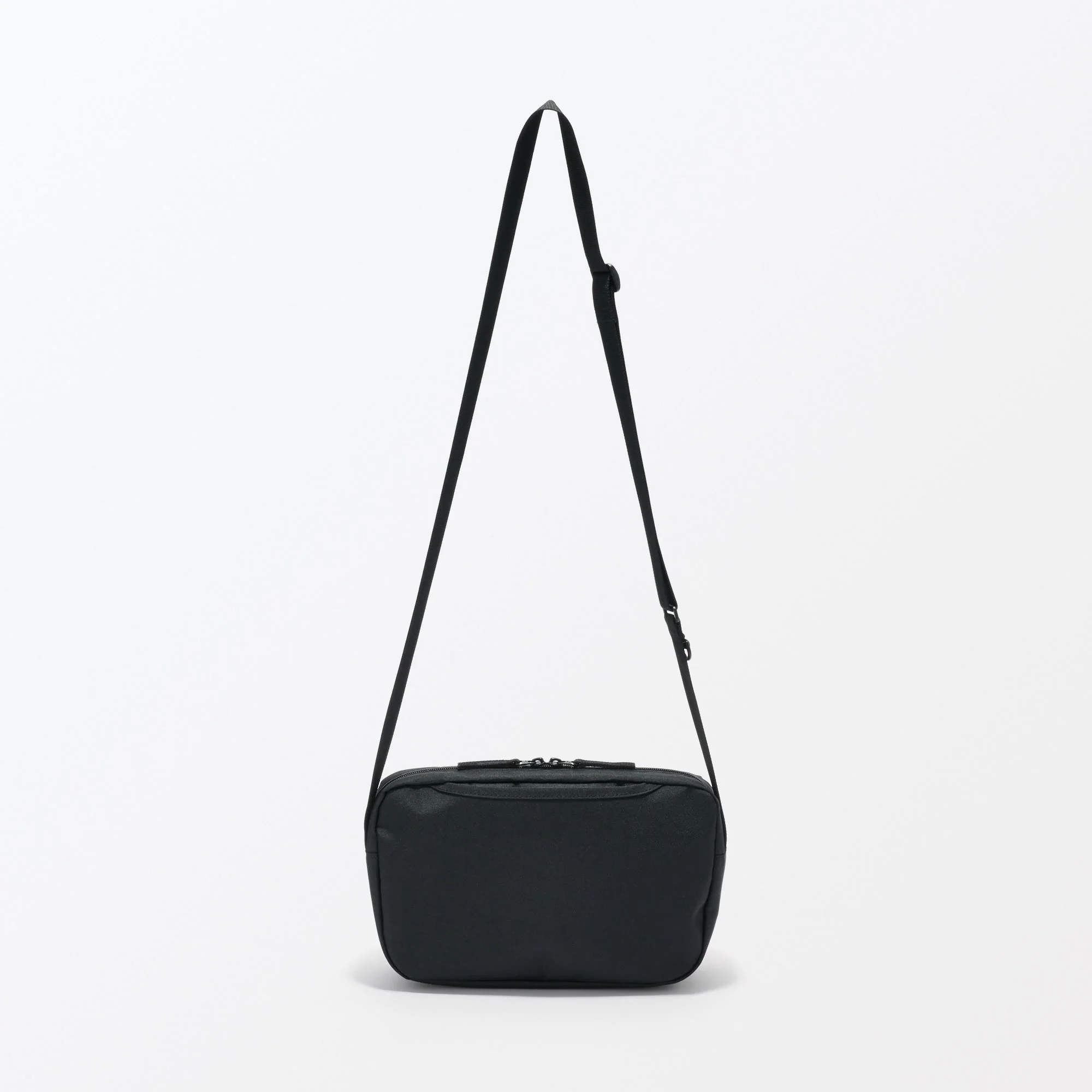 Water Repellent Shoulder Bag - Image 37