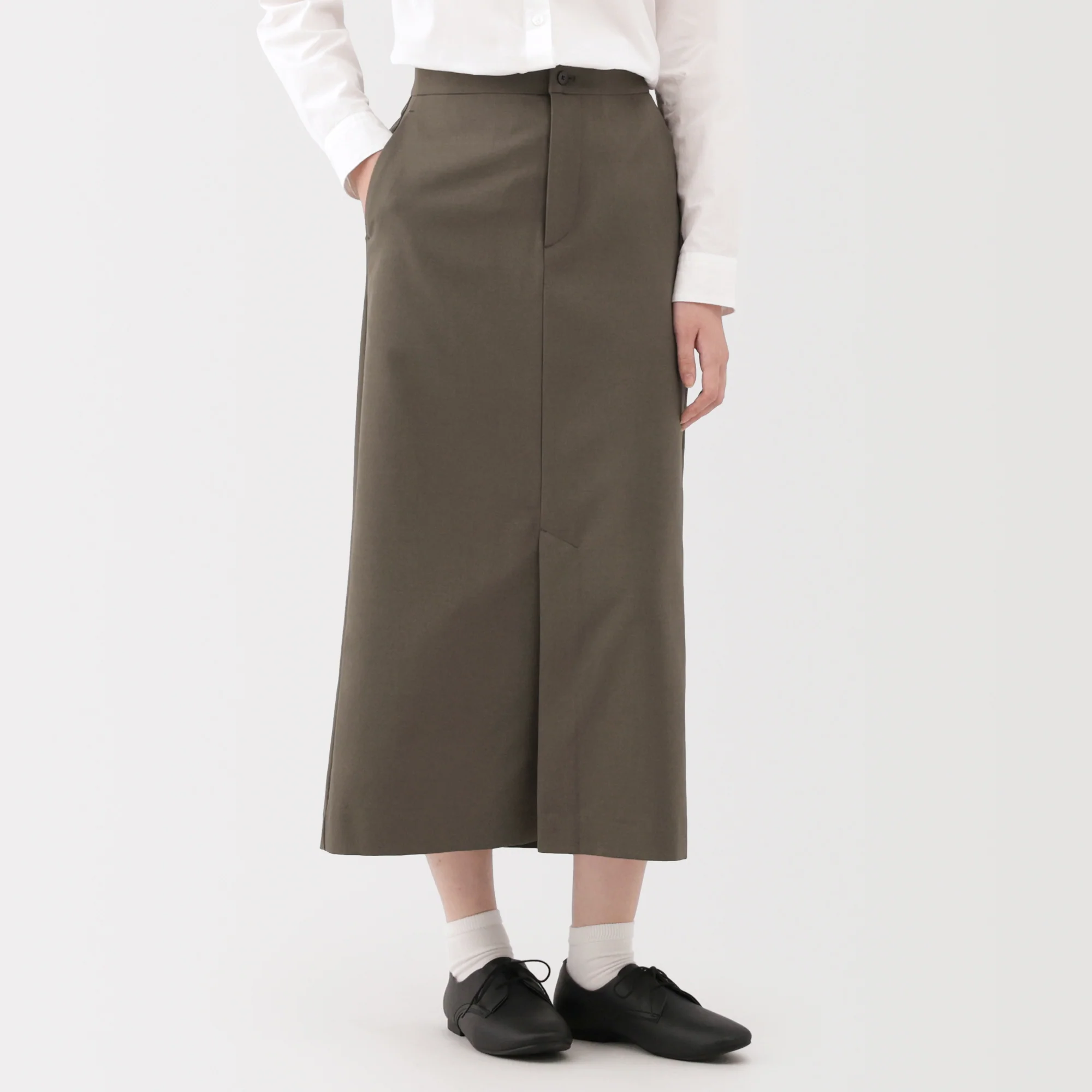 Water Repellent Straight Skirt - Image 26