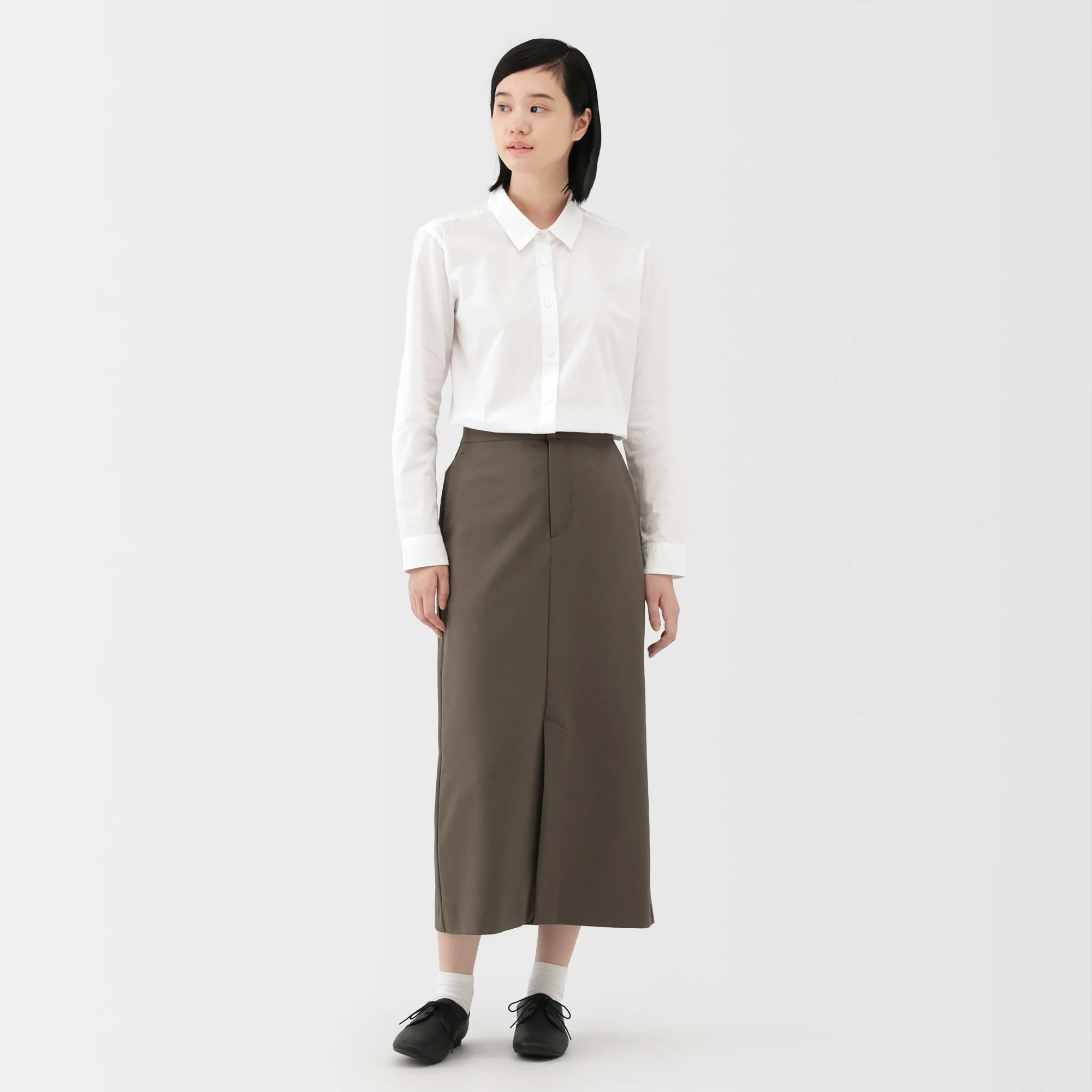 Water Repellent Straight Skirt - Image 27