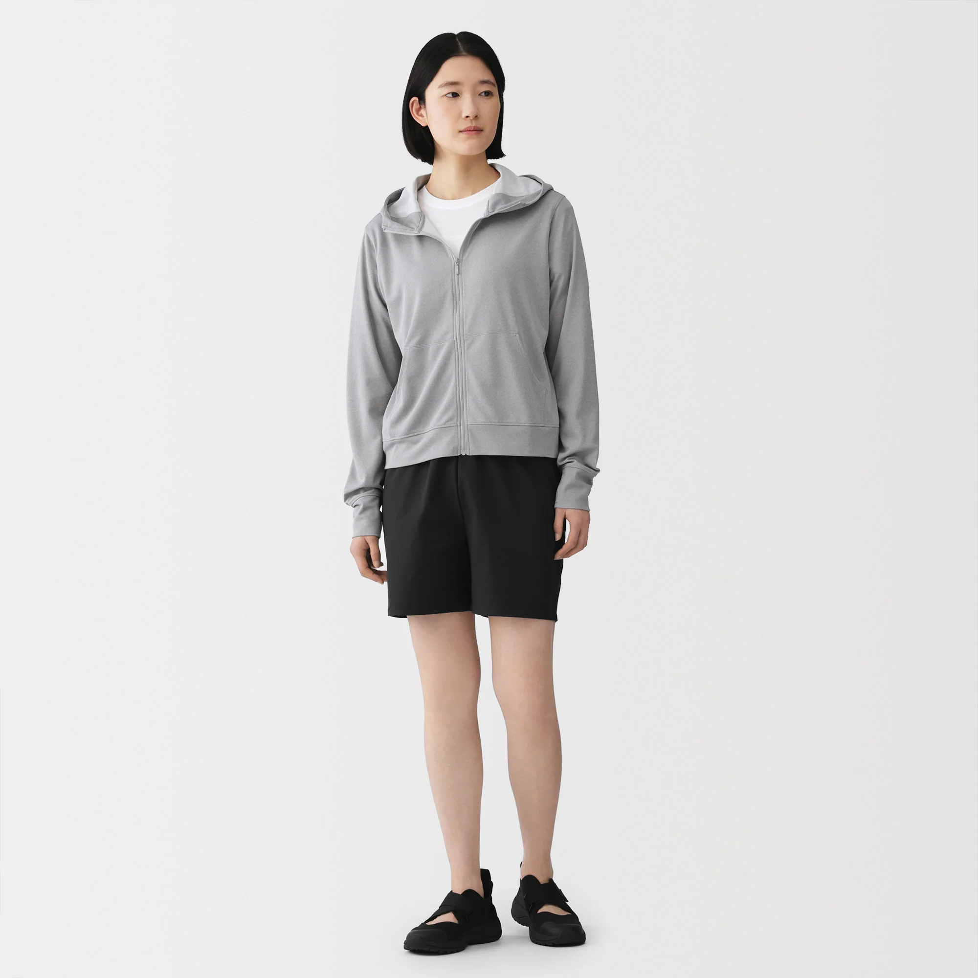 Water Repellent Stretch Shorts - Image 15