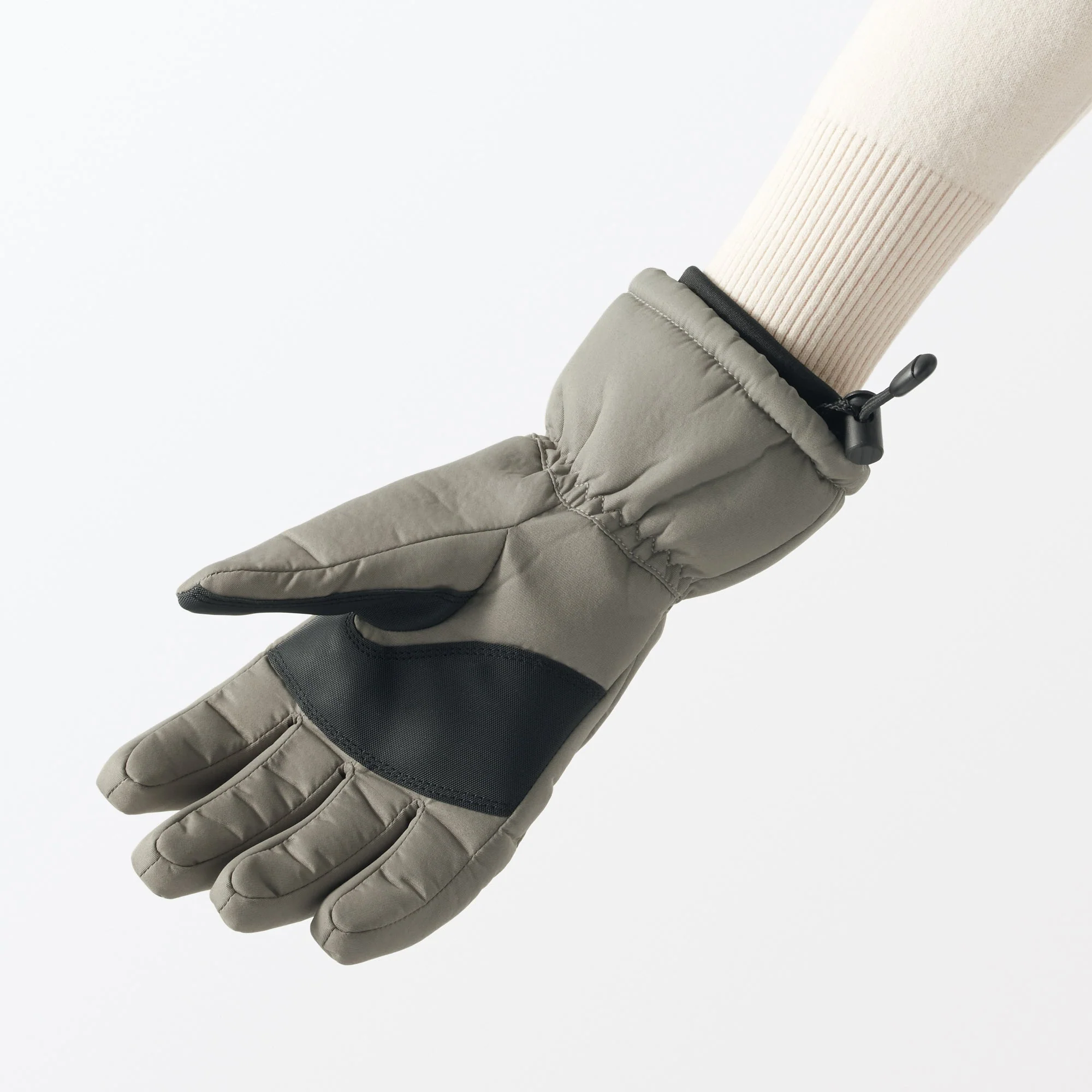 Water-Resistant Gloves